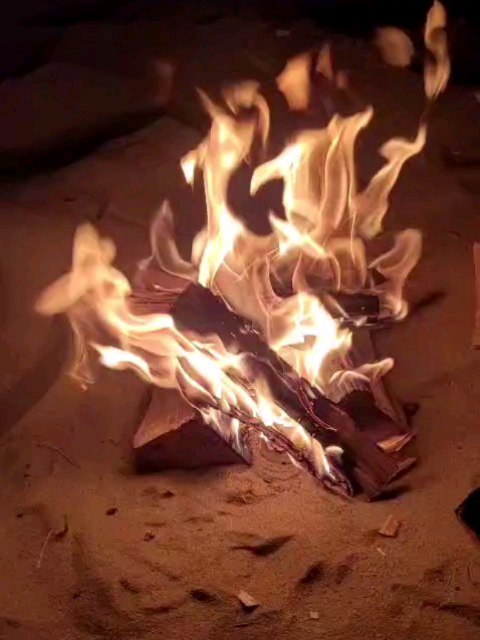 Last weekend felt like a rite of passage. I spent the night under the stars, watching the beautiful Buck Moon rise, glowing deep orange as it climbed over the horizon. An early morning swim with the beach all to myself. Pure heaven.
It felt like the beginning of a new adventure in my life. What better way to mark it than being in the elements, embraced by warm weather and wild nature.
A reclamation of my wild woman, my wild nature. Just lying under the starry sky, listening to the waves, coming back to myself. I was there with the moon, really drawing in her energy. It felt like she was cleansing my womb space.
Held by the earth, by the sky, by the sea. Coming home to myself.
#WildWomanEnergy #BuckMoonMagic #UnderTheStars #NatureHeals #BackToMyself #NewBeginnings