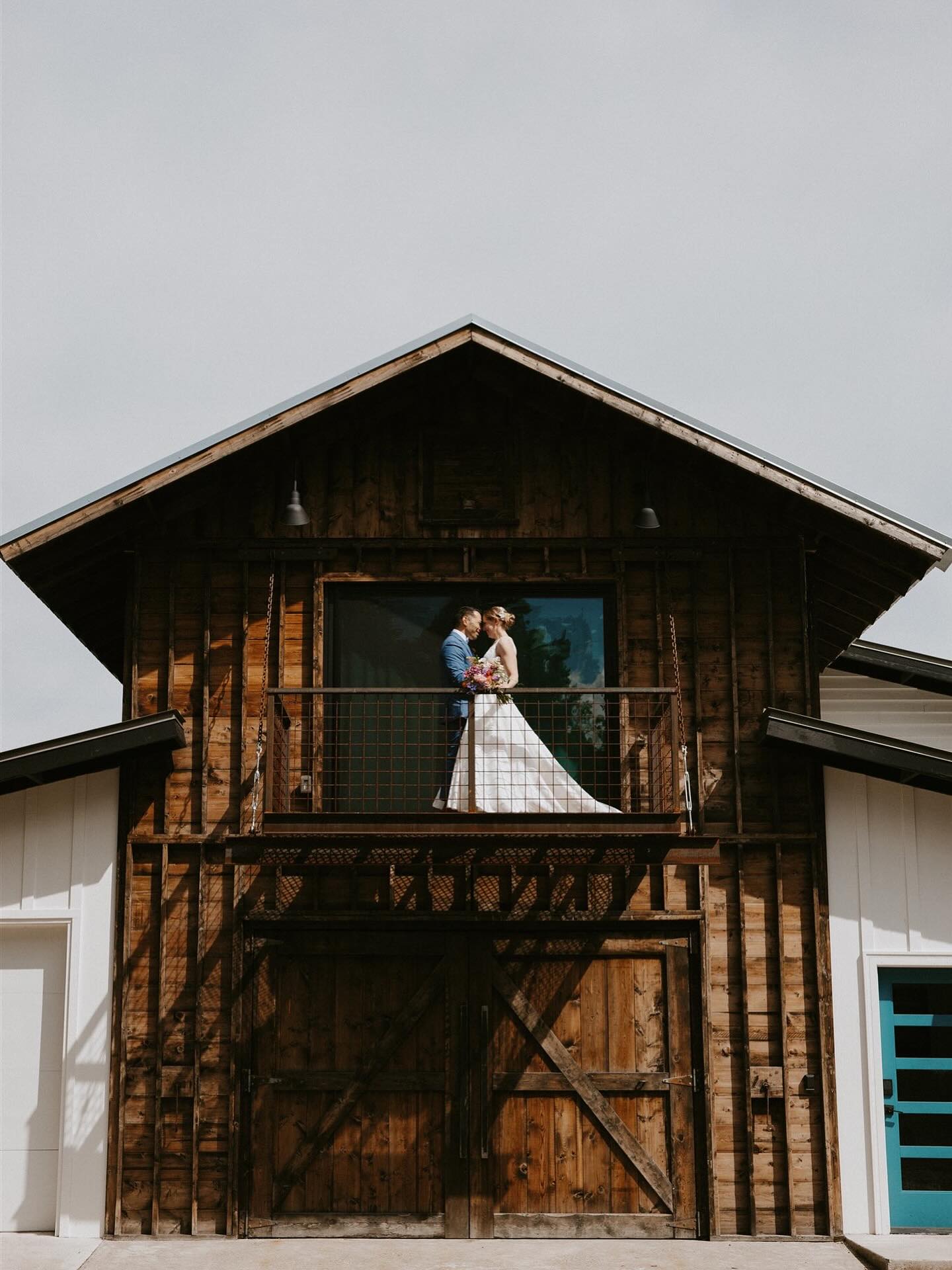 Wow wow wow. Haven’t been on here in a minute because it has been busy busy busy with sessions and weddings over here-what a blessing!
I am so excited to share more photos of some of the fun weddings and sessions I’ve gotten to photograph over the next couple weeks.
Also, E and M had the SWEETEST and most fun microwedding in Bozeman.