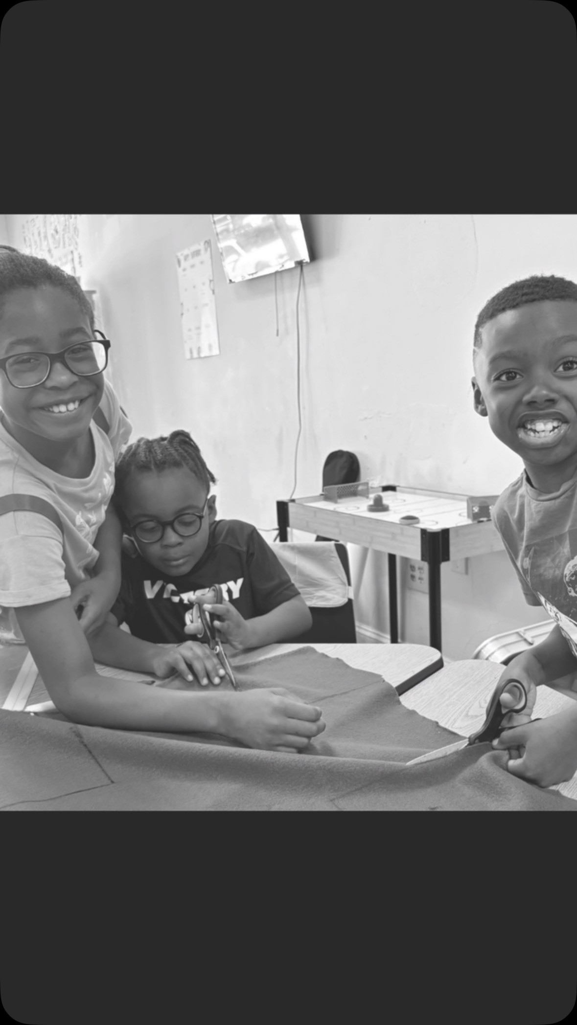 🎓✨ STOP SCROLLING: THIS is the future of elementary education! ✨🎓
📚 At Streamline Learning, we don’t just teach — we ENGAGE every child through multiple modalities and interdisciplinary learning that actually sticks.
🎨 Learning math through art.
🎶 Reading through music.
🧪 Science through hands-on experiments.
🧩 Real-world connections across ALL subjects.
💡 Some kids need to move.
🎧 Some need to hear it.
👀 Some need to see it.
🙌 ALL kids deserve to learn in the way they learn best.
Our private school was BUILT for this. 🎯 Small class sizes. Passionate teachers. Powerful results.
Whether your child is a hands-on learner, visual thinker, or budding genius-in-motion — we’ve got them.
🌐 Now enrolling for the 2025–2026 school year
📍 Streamline Learning | Apopka, FL
📆 Come visit us this Saturday at our Open House | 3–7 PM
#StreamlineLearning #MultipleModalities #LearningStylesMatter
#ProjectBasedLearning #WholeChildEducation #ElementaryEducation
#ApopkaParents #FloridaPrivateSchools #OrlandoMoms
#FLTeachersOfInstagram #InterdisciplinaryLearning #BlackMomsOfInstagram
#StudentEngagement #FutureReadyKids #BackToSchool2025
#HandsOnLearning #NeurodiverseLearners #EducationReimagined