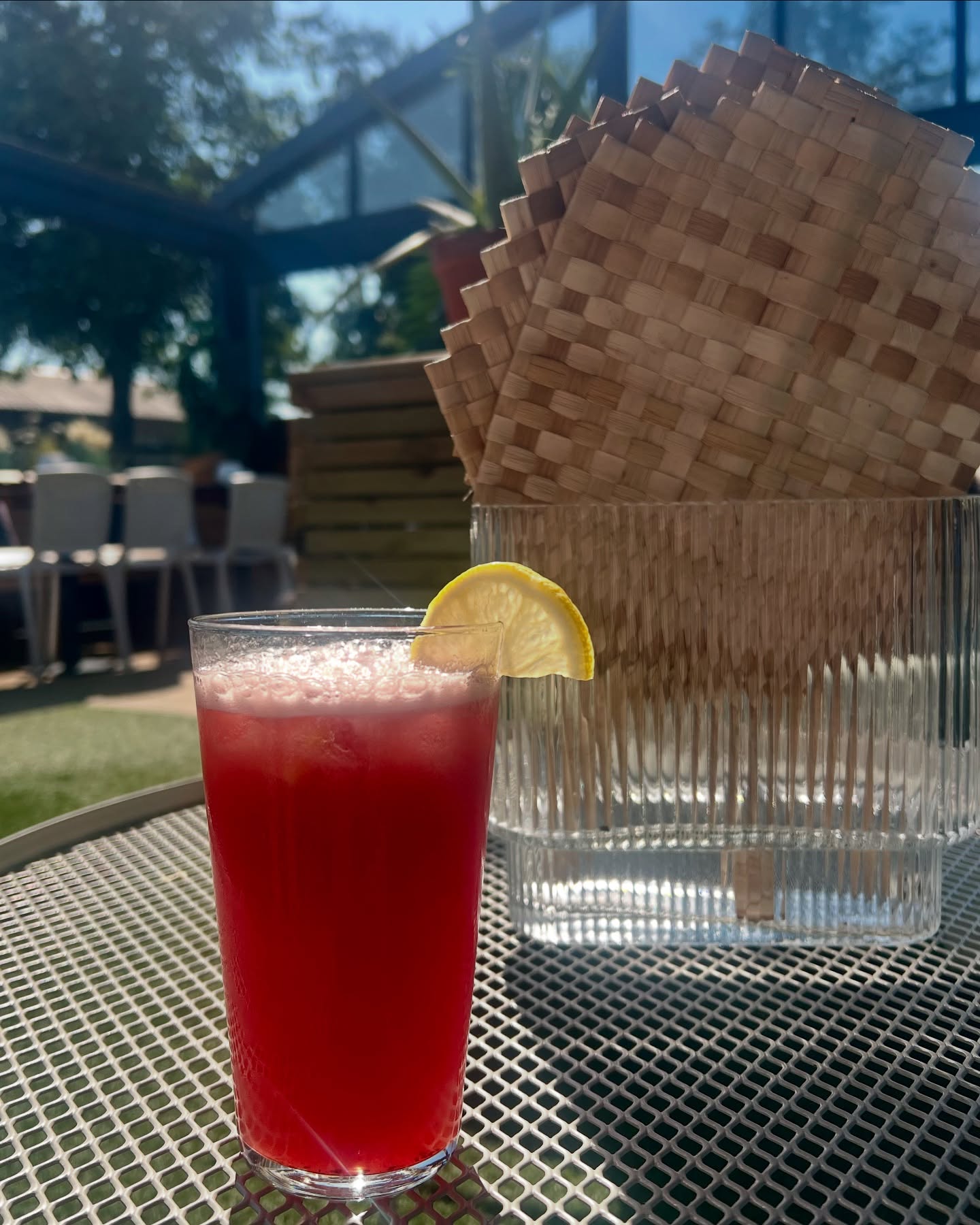 When life gives you lemons…come to Black & White Lounge for a refreshing homemade lemonade (now available in different flavours)! 🍋