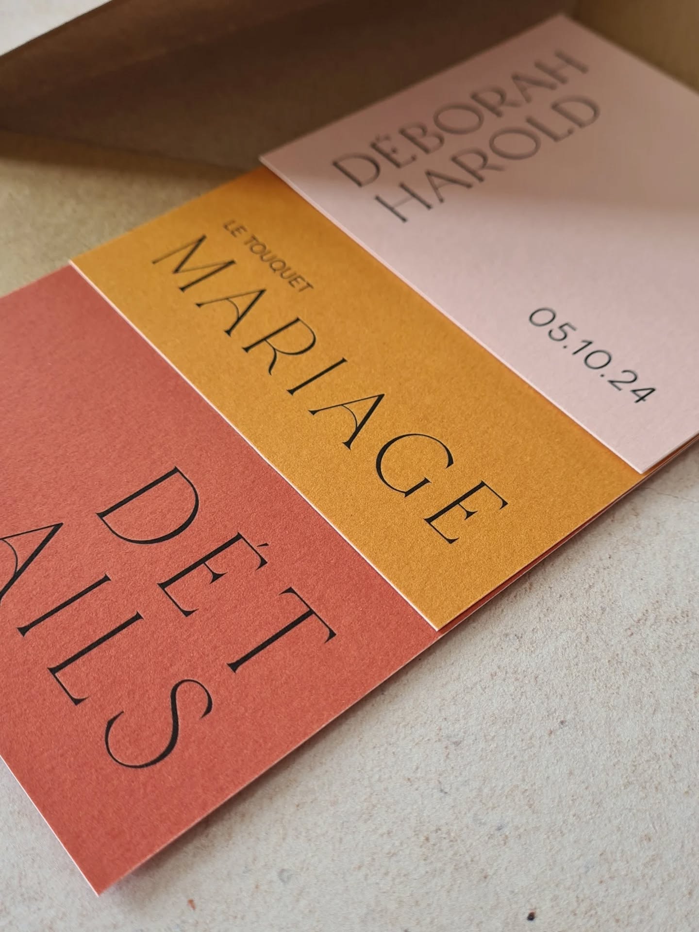 Modèle "L'automne"
Couleurs personnalisables.
.
#fairepartmariage #weddinginspo #weddingstationery #weddinginvitation #fairepartmariage