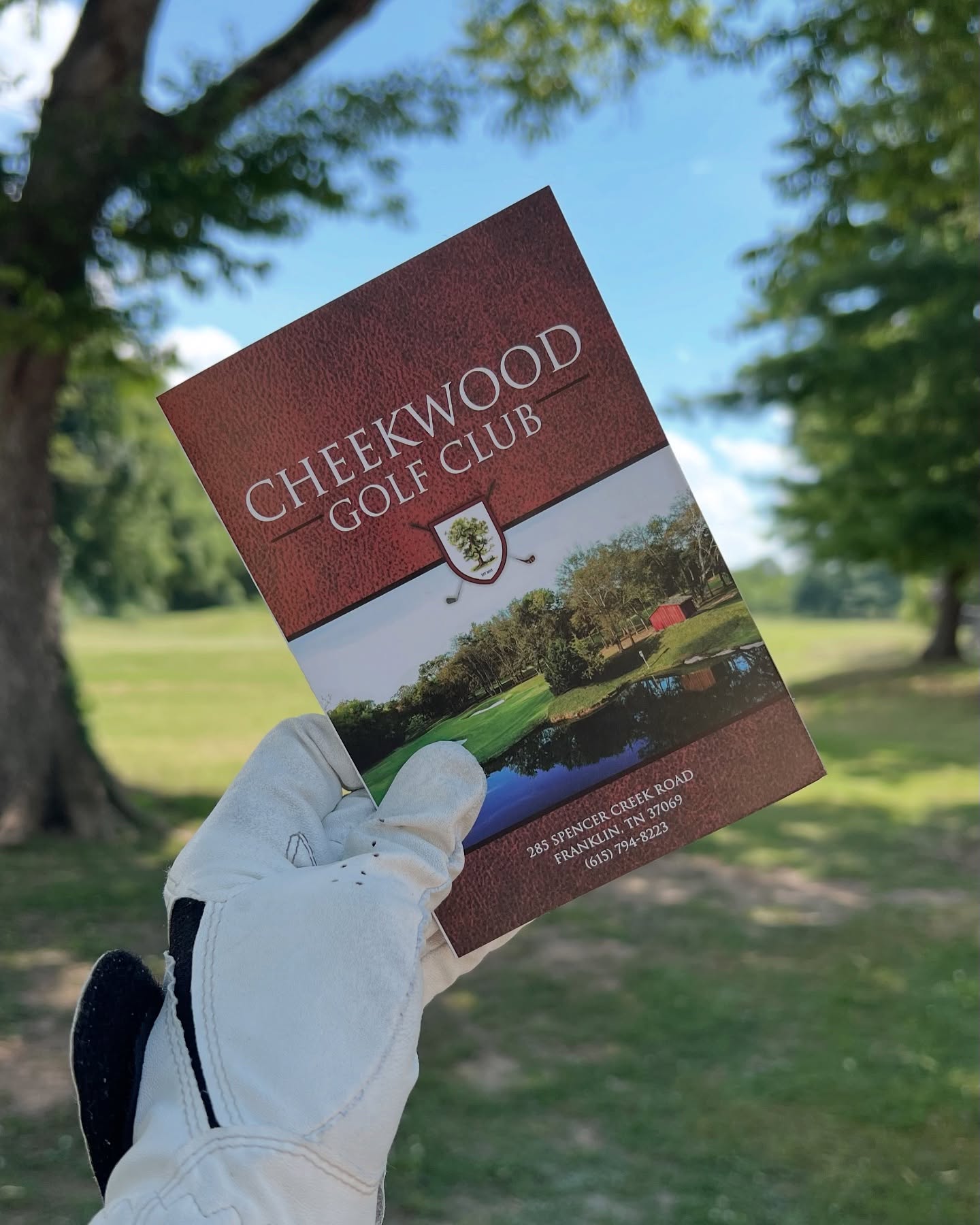 Another great day… another 9 Holes played. Cheekwood Golf Club is the perfect course to put your irons to work. It’s mainly a Par 3 and Par 4 (with one Par 5) course.
This is where I come to dial in on my irons and my chipping which need A LOT of help right now 😩.
What’s your go-to golf course to help dial in your irons?
📍@cheekwoodgc 
285 Spencer Creek Rd.
Franklin, TN 37069
.
.
.
#BeginnerGolfer #Golf #Golfer #CheekwoodGolfClub #GolfLife #GolfGirl #InstaGolf #Golfstagram #GolfCourseReview #GolfTravel #GolfTraveller #GolfAddict #GolfFashion #GirlsWhoGolf #WomenWhoGolf