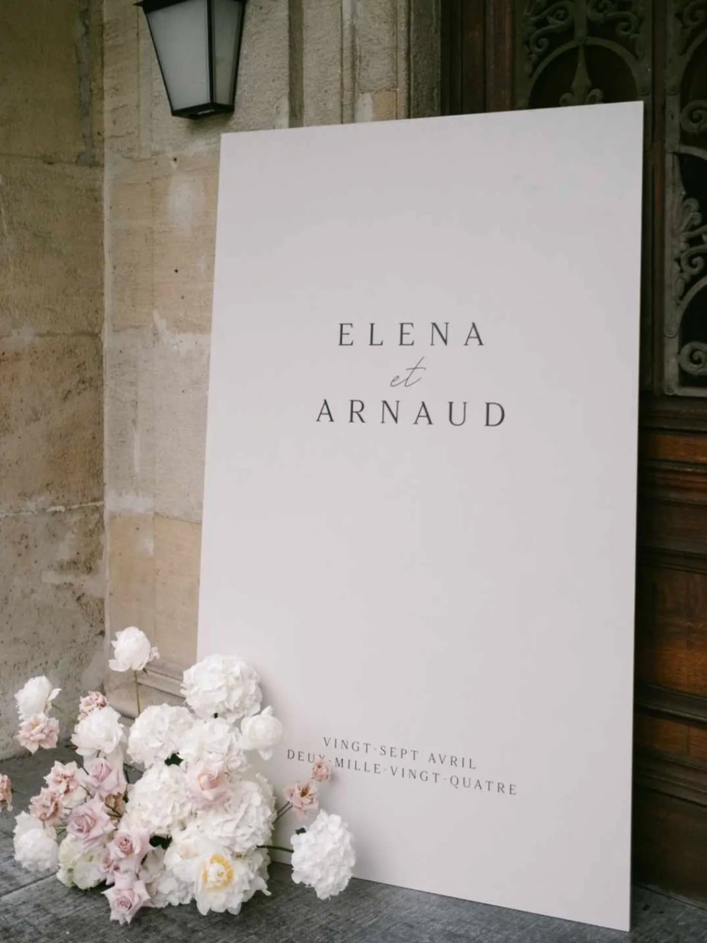ELENA + ARNAUD 🤍
Photos (sauf 2 et 9) / @mariemalandainphotography
Fleurs / @le.fleuriste
Papeterie et Panneaux / @croquezlapomme
Herbier bouquet de mariée / @le.fleuriste
x @croquezlapomme
.
#weddingdesign #weddinginspo #weddingstationery #weddinginvitation #fairepartmariage