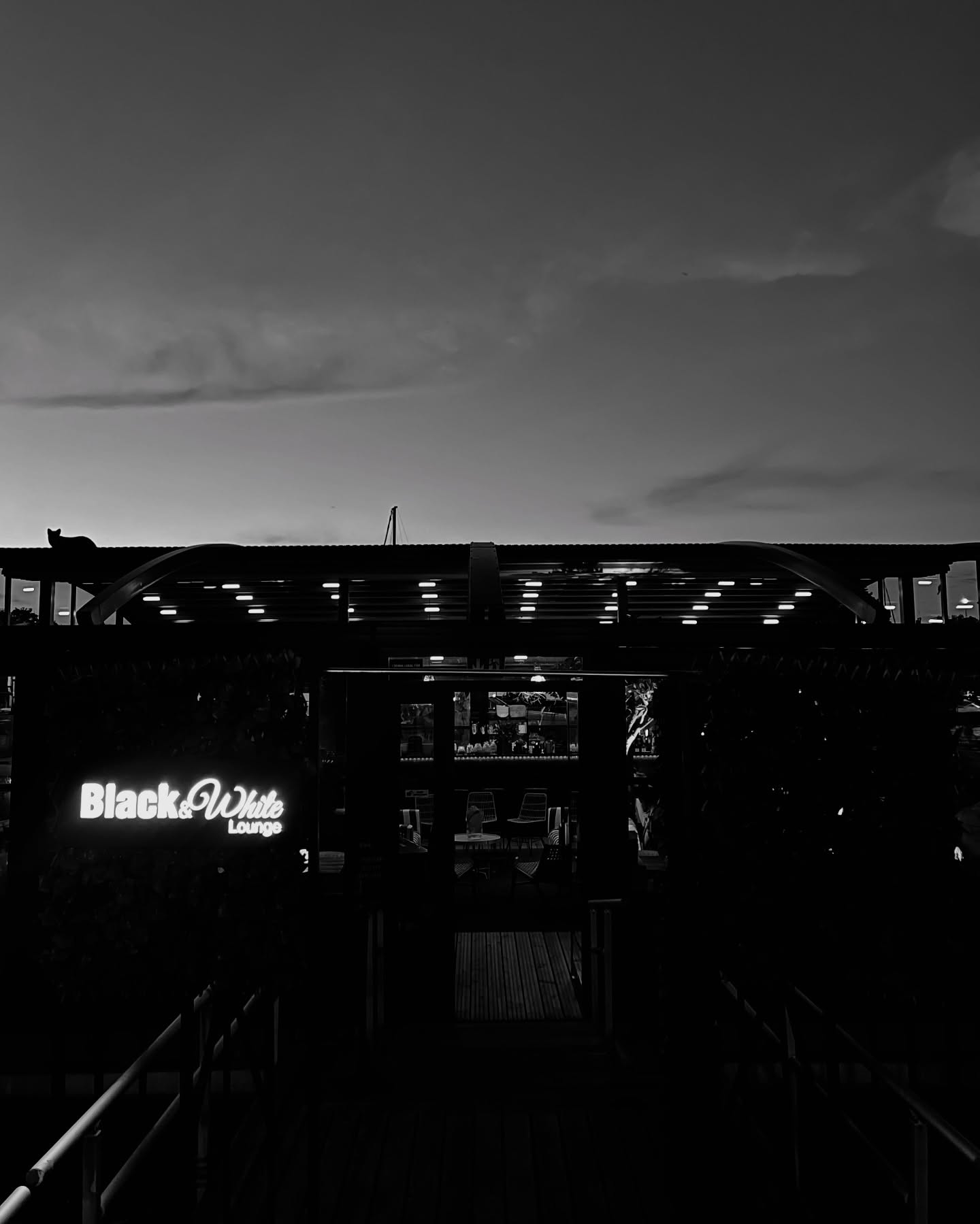 Öppet från 16:00 idag!