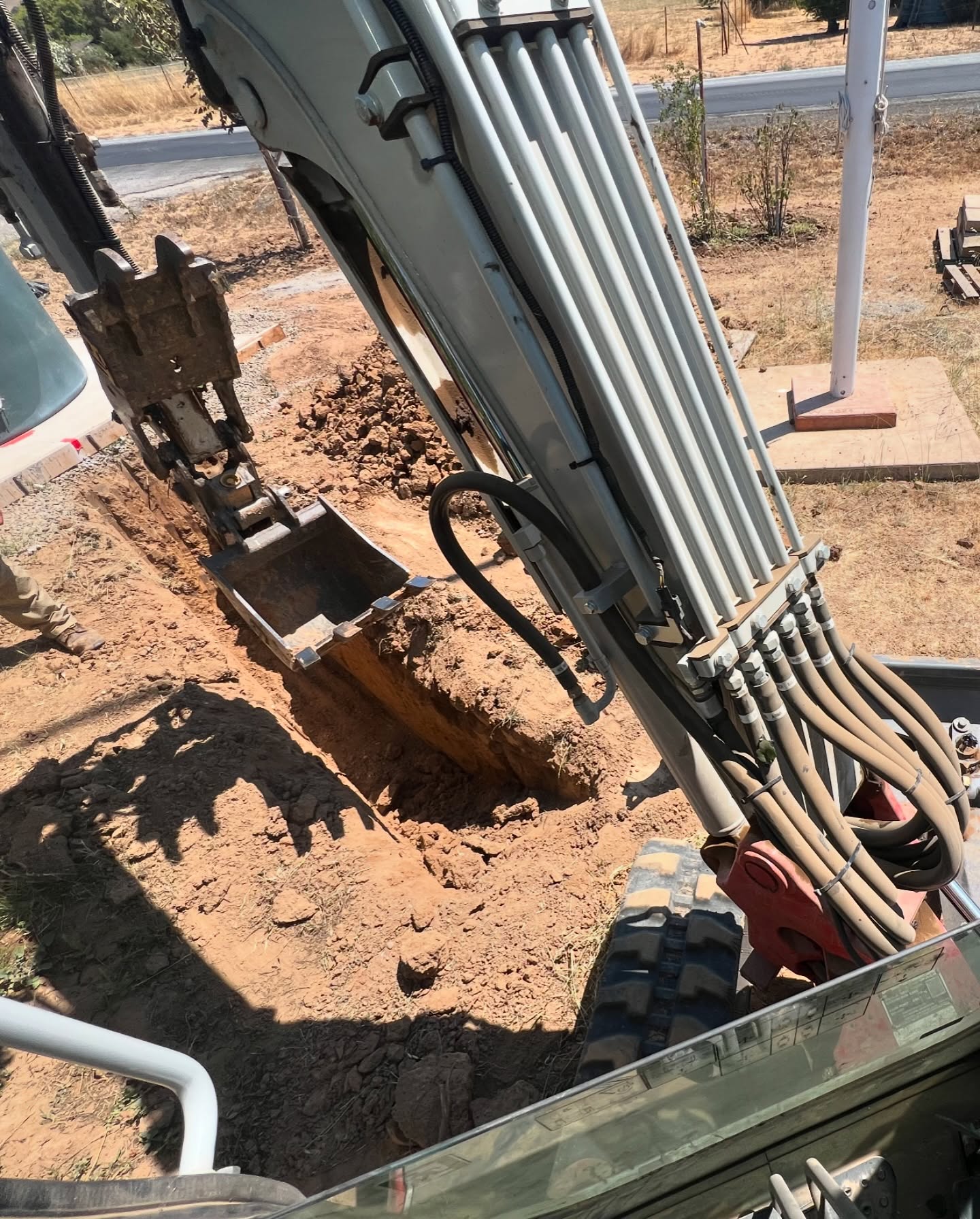 Quick hydrant line trench prep for a repeat client. We love having our inhouse transport handle small material runs! Hold the phone, we’re about to get busy! @irishexcavation #irishexcavation #irish #contractor #trench #trenchsafety #takeuchi #TB335 #miniexcavator
