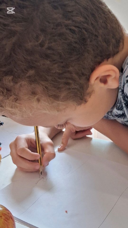 AULA DE DESENHO! Aproveitando as férias para fazer aula de desenho básico em grupo aqui no Inclusao Criativa! #arte #desenho #portugal #ferias
