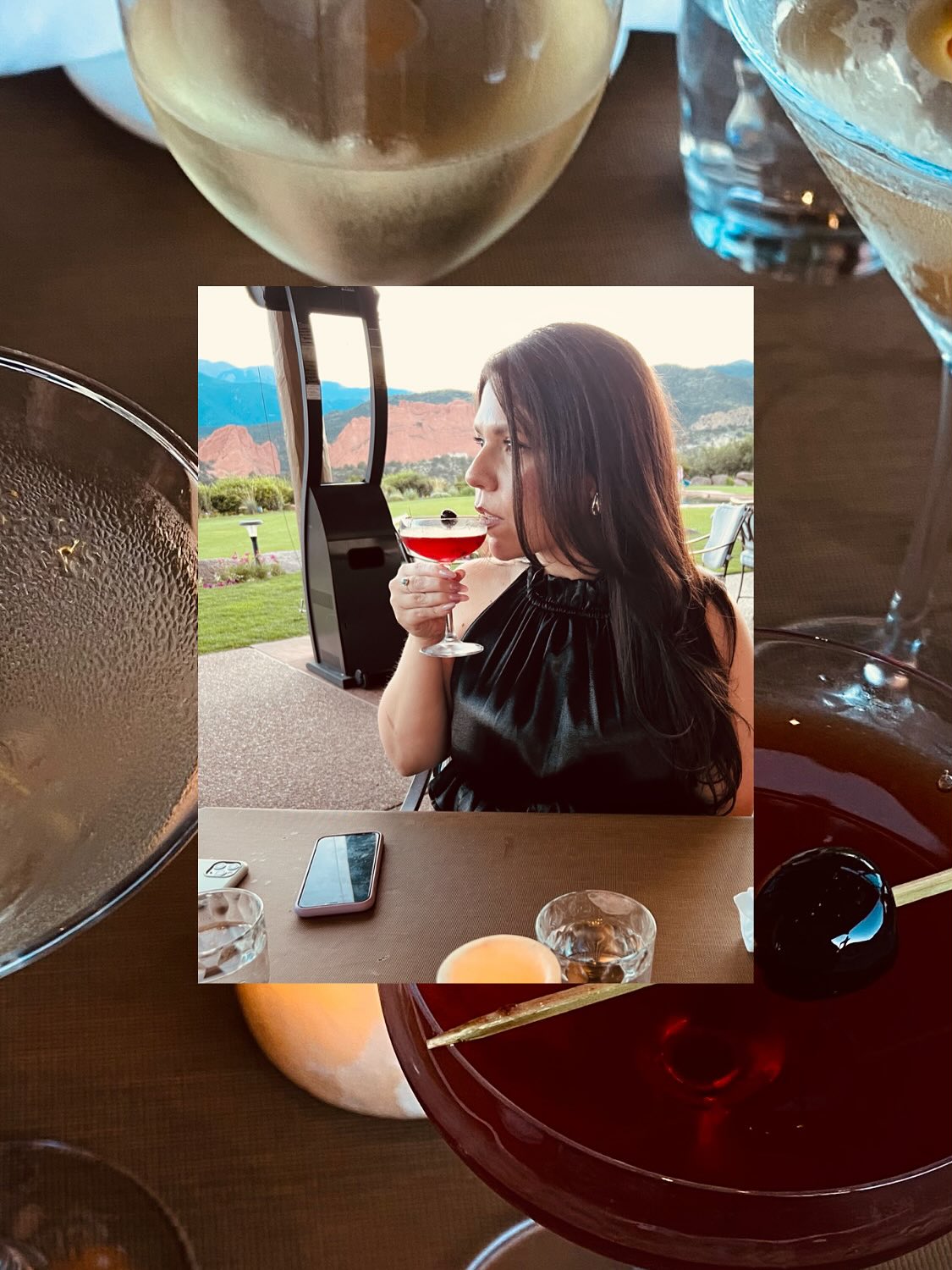 glass half full 🍸
#gardenofthegodsresort #girlsgetaways #travelcolorado