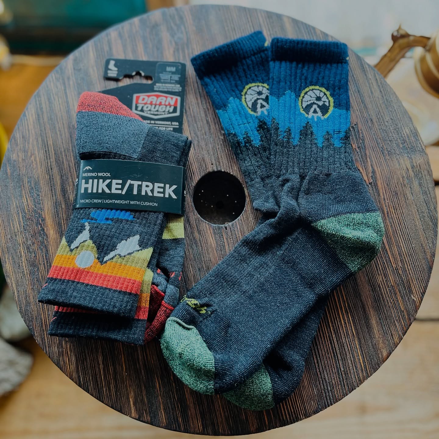 Step into comfort and durability with Darn Tough Socks, at Smoky Mountain Trader Outfitters! Whether you’re hitting the trails or enjoying a cozy day at home, our socks are built to last and keep your feet happy.
#DarnTough #SmokyMountainTrader #AdventureAwaits #ComfortInEveryStep
