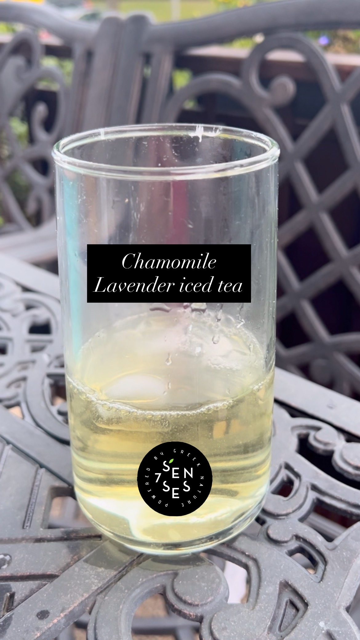 Chamomile Lavender iced tea 💐🌻A relaxing blend ideal for a hot summer Sunday. Unwind and enjoy this beautiful mix appealing to your seven senses 🧘♀️
There are two ways to prepare the tea, but we chose to steep them separately to enjoy the unique aroma of each herb
🌻Steep one teaspoon of our Organic Greek Chamomile for 4-6 min
💐Steep half a teaspoon of our Organic Greek Lavender tea for 3-5 min
🧊Add some ice to the chamomile and blend the lavender to your taste
☀️Sip, enjoy and relax 😎
More fun recipes coming soon 🌟
#tealovers #icedtea #chamomilelavender #relaxingtea #sevensenses