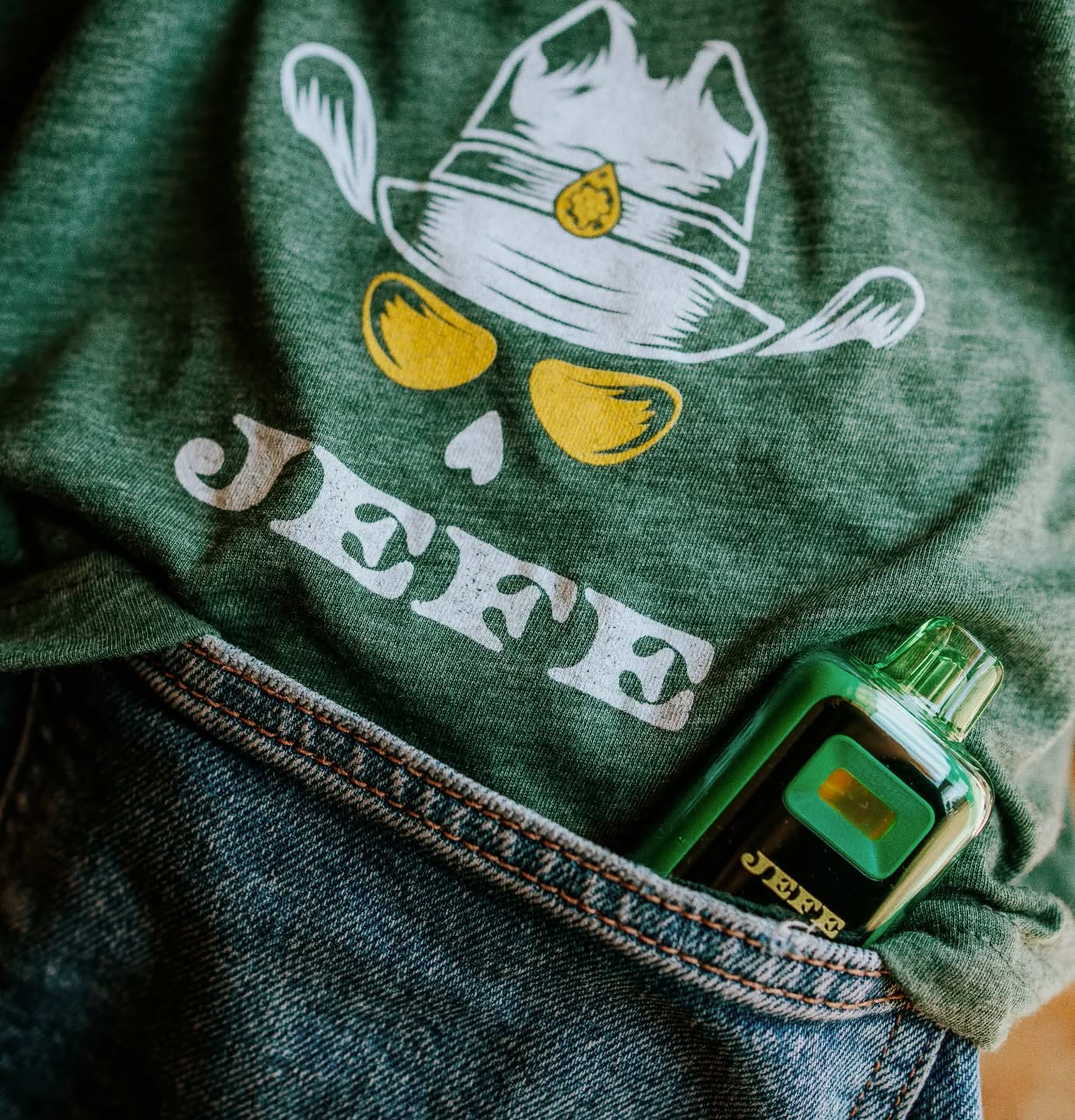 We don't need Sydney Sweeney to sell our products. They speak for themselves ๐๐คฃ Vibe out in style in our apparel and one of our 2 gram side kicks #staynoble #staymedicated #jefe #beaboss
*JK no hate on Sydney ๐คฃ๐ซถ๐ผ