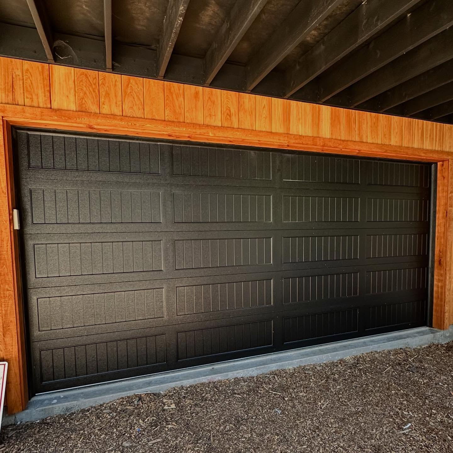 Wrapped up today’s install- clean lines, simple look, and smooth operation. Nothing extra, just solid work. Just how we like it! @chioverheaddoors
#GarageDoors
#CurbAppeal
#CHIOverheadDoors
#CHICarriageHouse
#Liftmaster
#LiftmasterOperator
#OverheadDoor
#LakeTahoe
#TruckeeOverheadDoor
#GarageDoorMaintenance
#OverheadDoorReno
#TruckeeOverheadDoorSouthLakeTahoe
#TruckeeOverheadGarageDoor
#GarageDoorInstallation