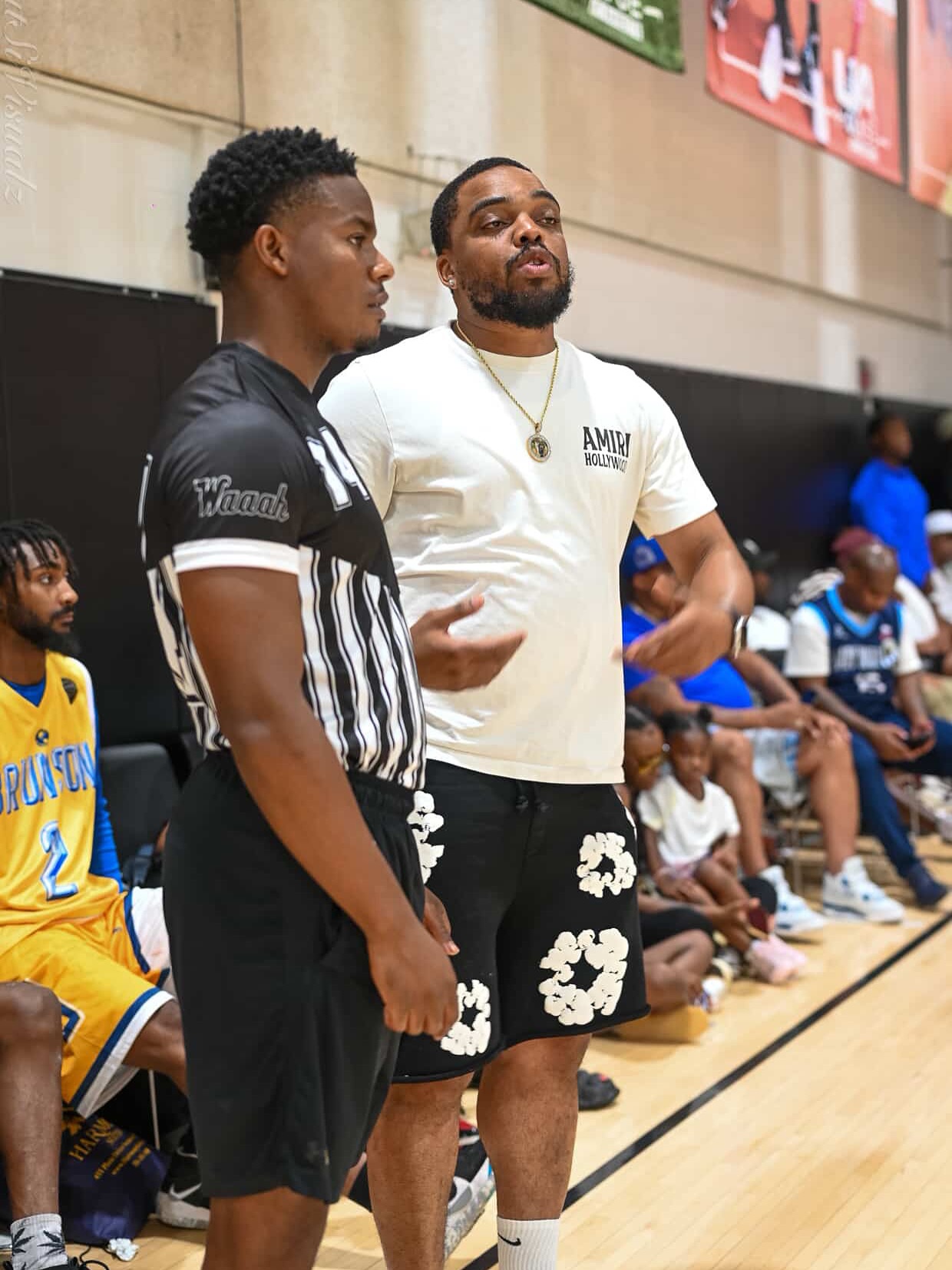 Greatness is built in the quiet hours. This summer, our officiating community leveled up…driven by growth, integrity, unity and professionalism. Salute to every official who put in the work. Brunson League Playoffs up next!
.
.
📸: @_quis.shotya_ 🔥🔥