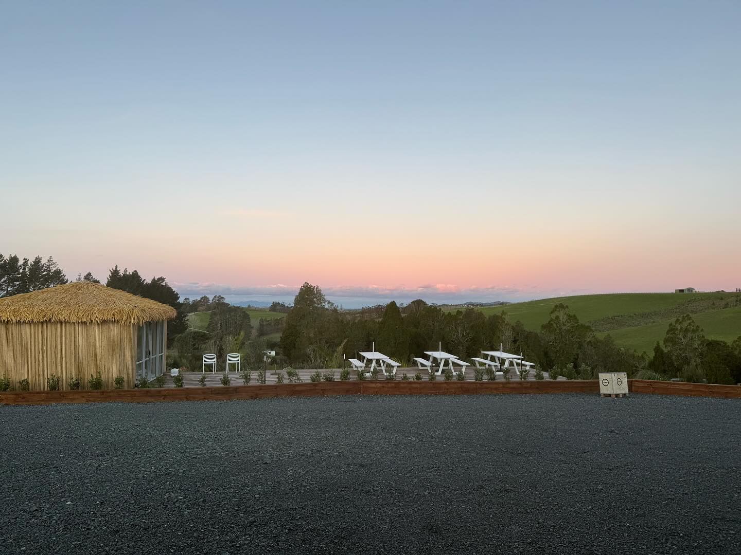 Stunning night dinning under the stars last week 🌸🌺🌸