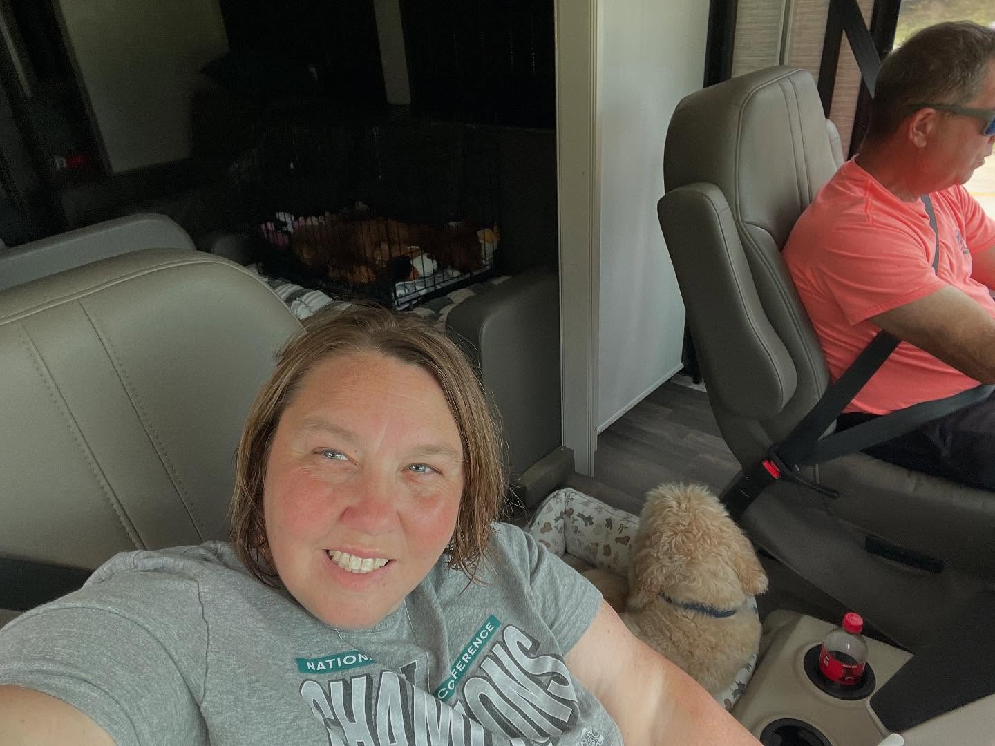 And we’re off on our first long multi state road trip!! First stop Lexington,VA followed by a weekend back in PA visiting family. Then we are off for a week in Geneva on the lake, OH before making our way back home via Kentucky 🚍