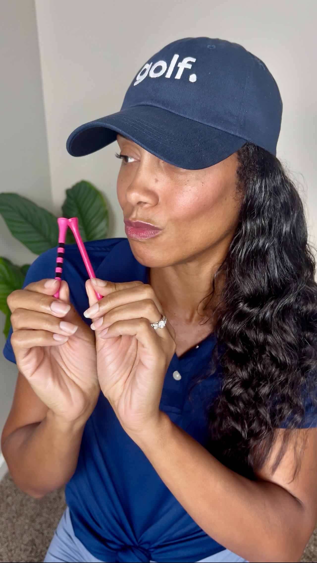 🎙️Let’s talk Golf Tees and Golf Tee Height. Does golf tee height consistency make a difference for you? #QOTD
When I first started golfing I didn’t put much attention into golf tees and proper golf tee height. Teeing my ball up differently each hole also caused my swing to be very off.
Shoutout to my friend @iammrmundy for schooling me on the importance of golf tees and having consistent golf tee height. It really changed the game for me.
If you’re a beginner golfer make sure you’re using golf tees that will allow you to tee up your ball consistently each time.
.
.
.
#BeginnerGolfer #GolfTips #GolfTee #GolfTalk #GolfAdvice #QuestionOfTheDay #GolfContent #GolfContentCreator #ContentCreator #BlackGirlsGolf #NashvilleInfluencer