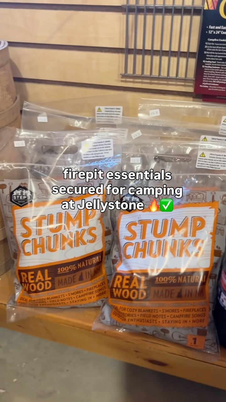 @glenellisjellystone is the perfect place for family fun, memory-making, and cozy nights by the fire! 🔥 Luckily, they keep Stump Chunks stocked so your fire gets going fast—and keeps on roaring.
#StumpChunks #YogiApproved #GlenEllisJellystone