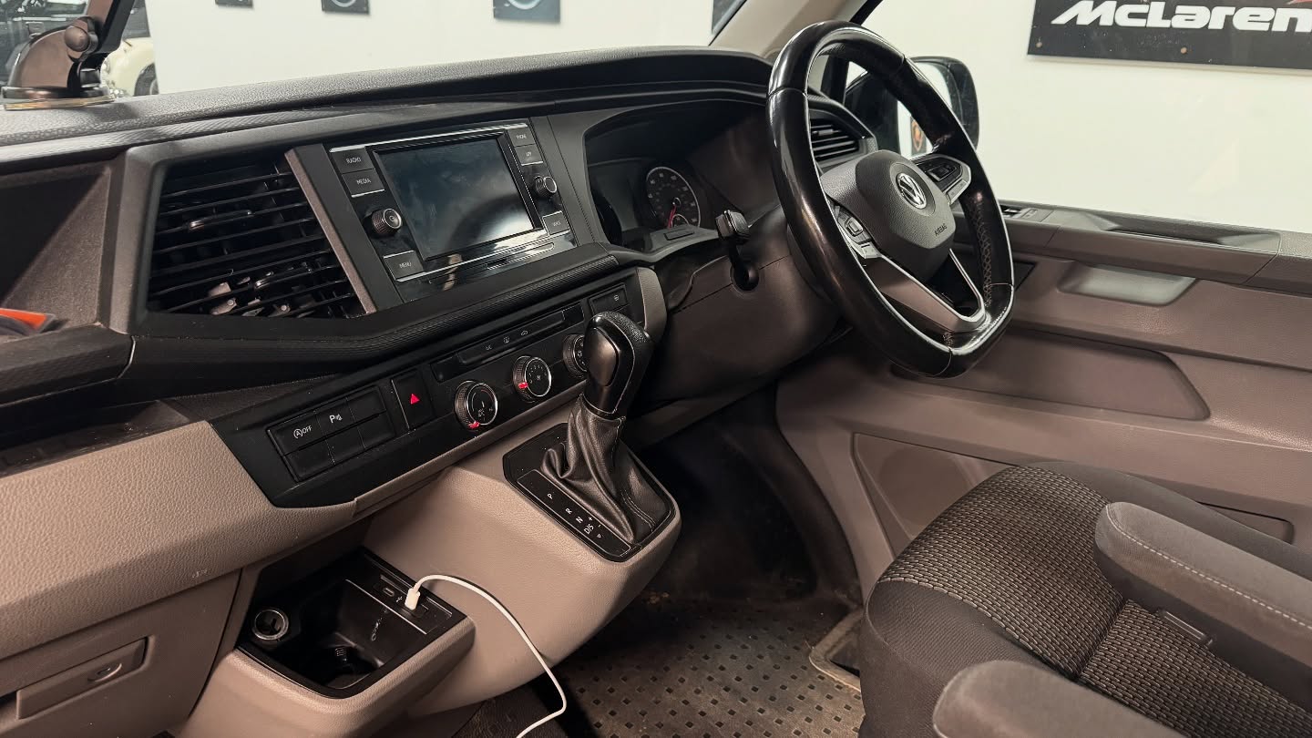 Great upgrade to this VW Transporter T6.1 which had a faulty OEM head unit.
The Pioneer EVO98DAB-VAG kit looks SO much better than the tiny standard screen and gives all the convenience of wireless CarPlay or Android Auto.
Thanks to @cenautomotive for the equipment and ongoing support 👍🏻
#vwtransporter #transportert61 #pioneeruk #evo98dab #carplay #androidauto