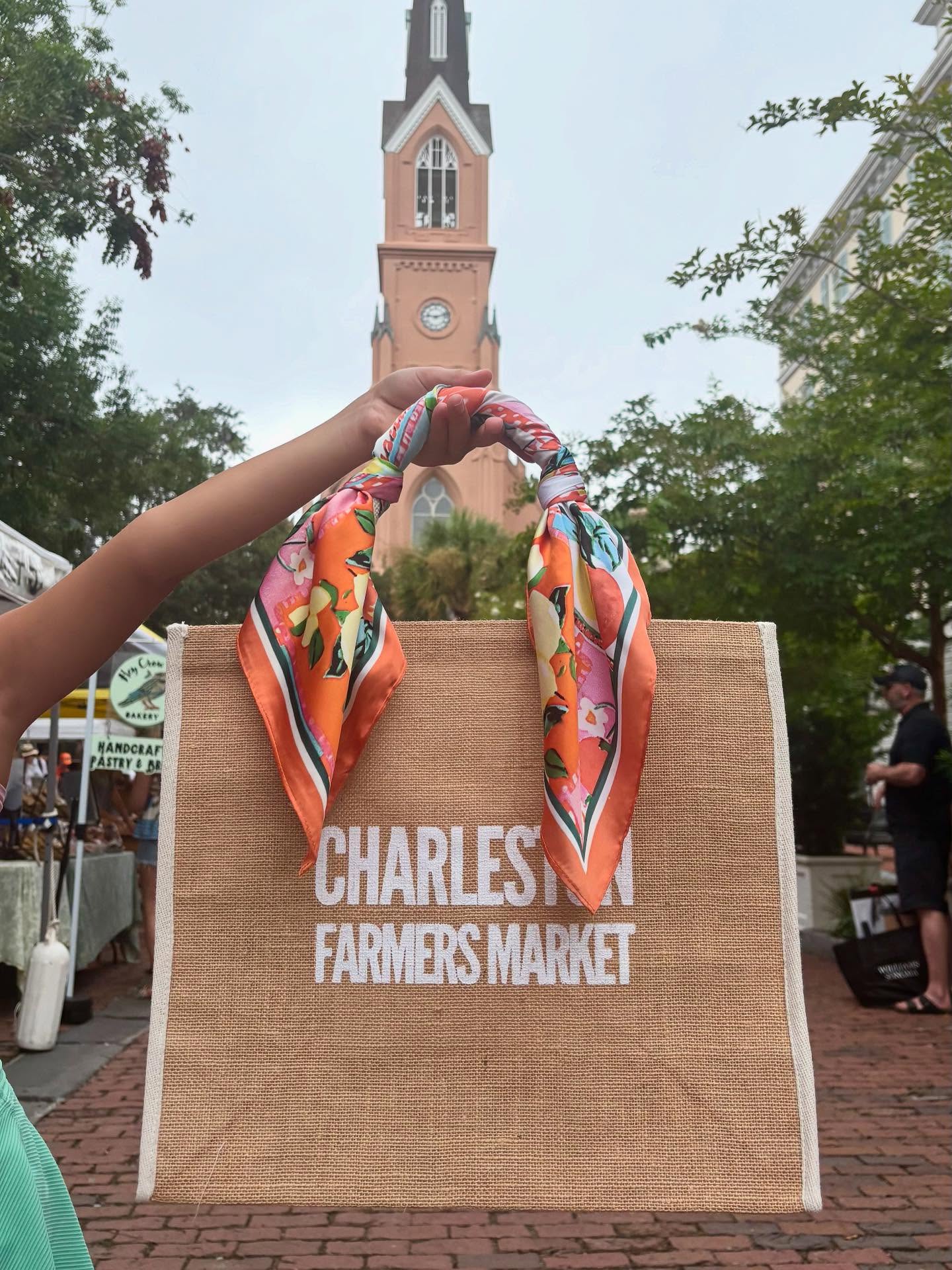 We have the cutest new Farmers Market Totes today!! Come shop with us in Marion Square from 8-2pm πππβπ©