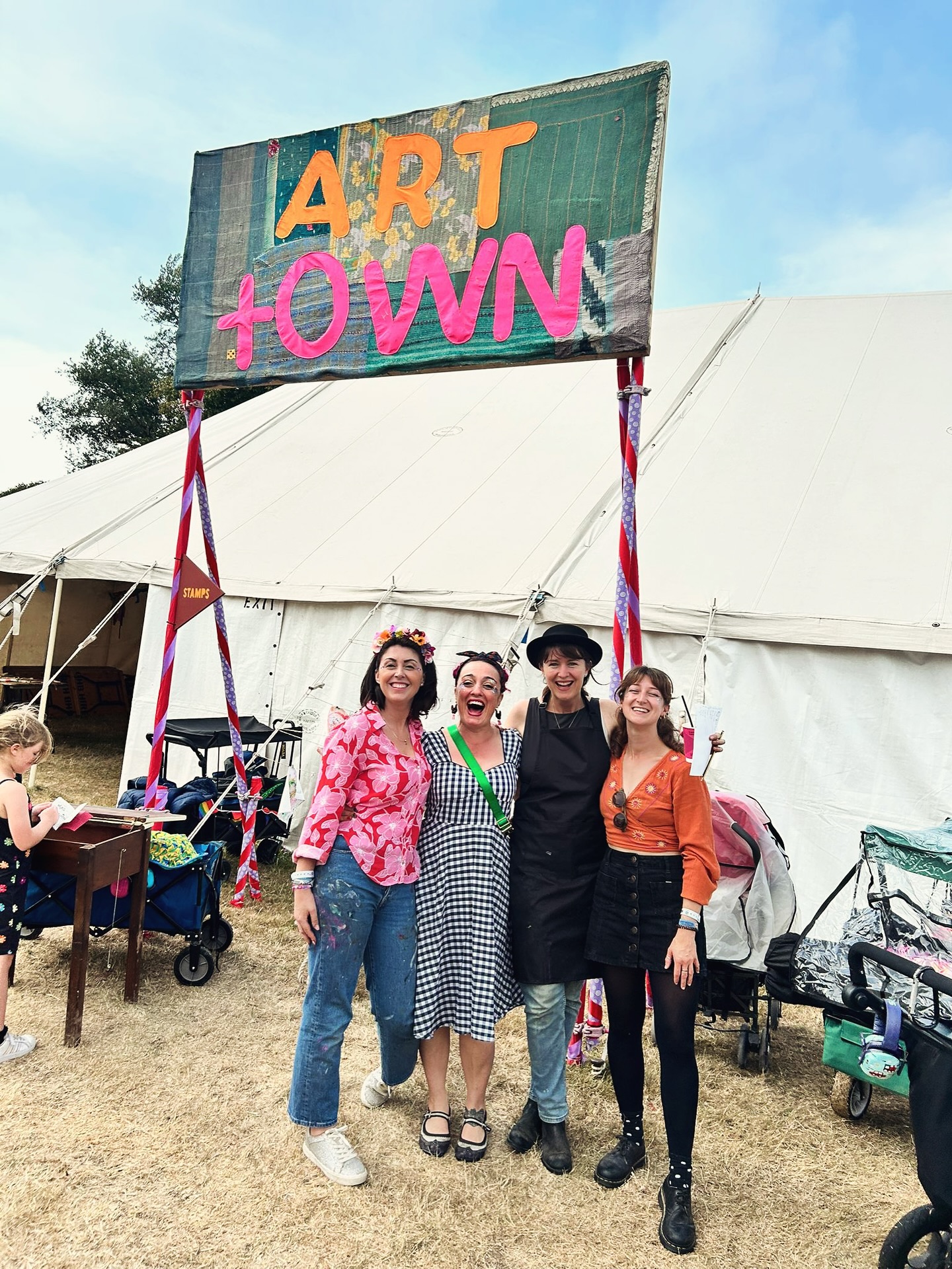 So fab to share Art Town with these strong women at @campbestival
✨Tiaras and self portraits with @gemma_longworth_diy
✨ funky flags with @artlabrtry
✨ paper marbling and collage with @erin.l.hughes
✨ cyanotype printing with @thedarkroombc
& my helper Cat Day 🤍
Dream team!
#cynaotype #cyanotypes #cyanotypeprint #campbestival #canpbestival2025 #analog #analogue #analoguephotography #solarprint #solarprinting #sunprint #sunprinting #papermarbling #collageart #ukfestival #femaleleaders #communityart