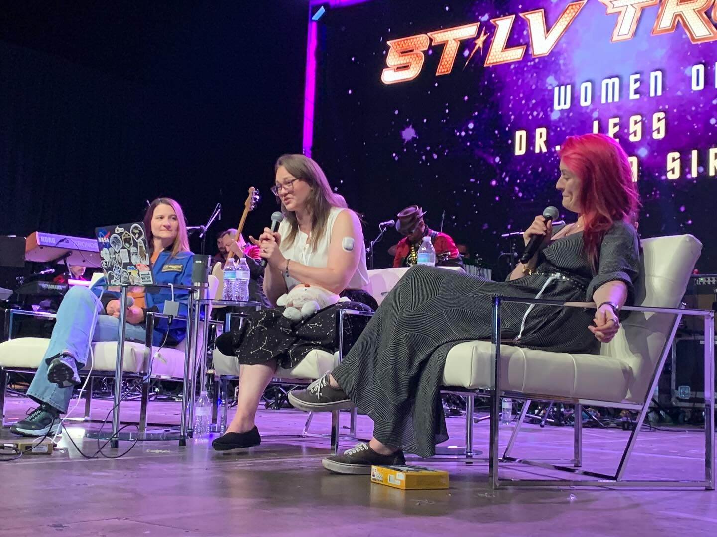 This week @theneuroverseinitiative is at @creationent ST:LV talking Star Trek, neurodiversity, and astronomy!
Come see us in the vendors room!
#startrek #lasvegas #startrekfan #convention #astronomy #astrophysics #autism #actuallyautistic #adhd #audhd #womeninstem