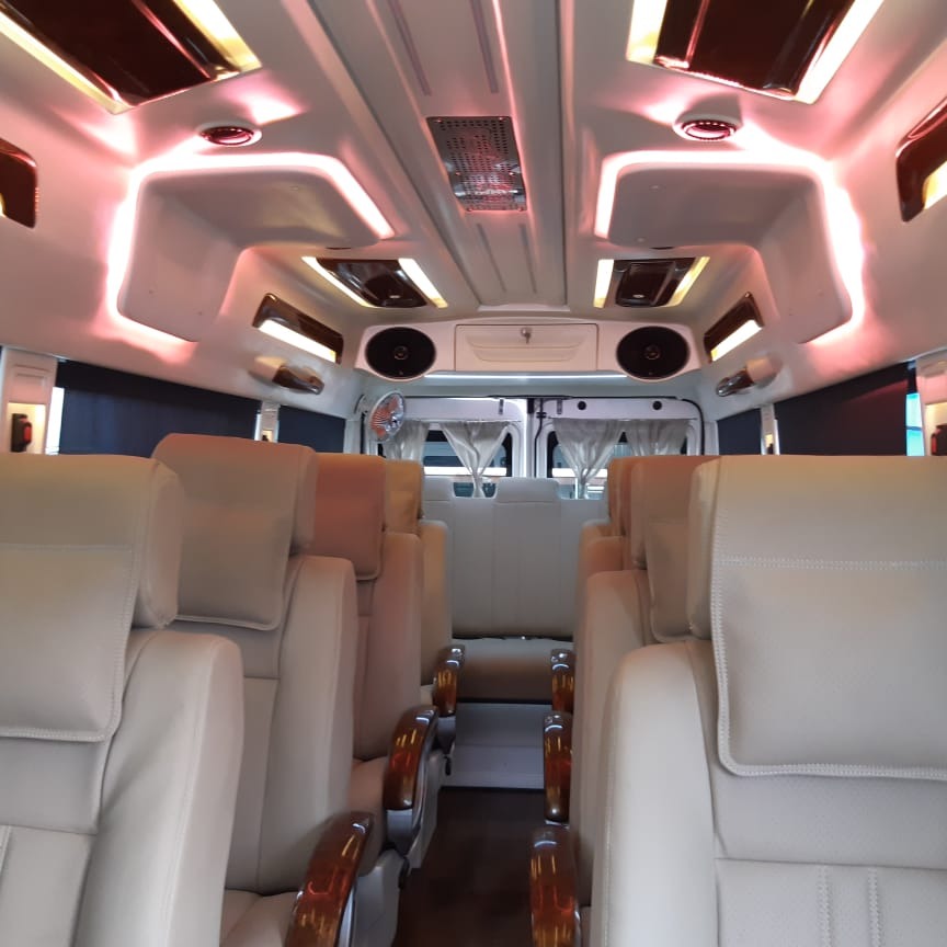 Maharaja Tempo Traveller On Rent In Delhi.
#luxurytraveller