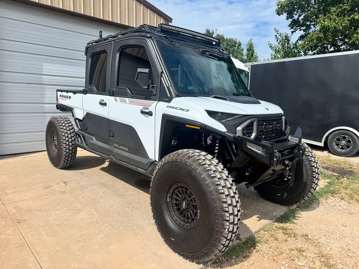 This isn’t your average Ranger XD 1500 👀
@hcrracing Long Travel
@summersbrothersracing Axles
@sdiracing E-Clik Active Pro Suspension
@evo_powersports ECU/TCU Tuning
@tensortire 37s to put the power down
This complete package takes the build to a whole new level, giving you real time shock adjustment, rear load compensation, and independent tuning front to rear. Dial in pitch, roll, turn, throttle, and brake sensitivity on the fly, with full control right from the cab.
If you’re ready to take your Ranger to the next level, we’re here to make it happen. Reach out and let us build it right the first time 😎
#GodfreyFabworks #RangerXD1500 #PolarisRanger #HCR #SDIeClik #EVPTuned #Oklahoma