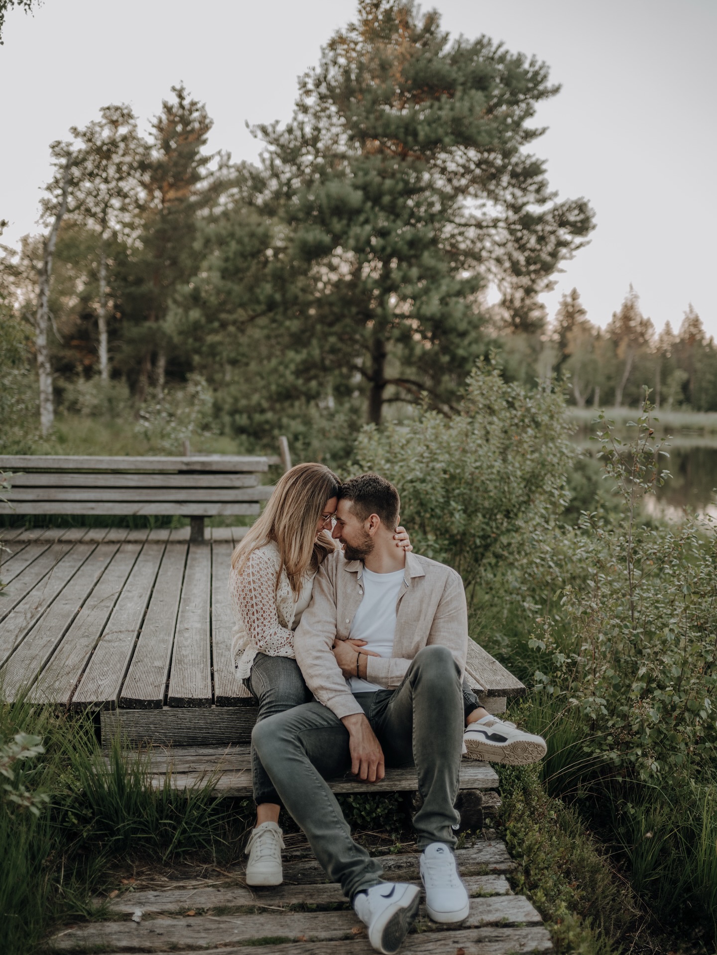 Kennt ihr das wenn ihr schon ca. 50 Mal an einem Ort ward und immer wieder was Neues entdeckt? So ging es mir hier & ich liebs komplett 🫶🏻 Happy Sunday euch!
#paarshooting #badwurzach #couplephotographer #captureeverything #loveauthenic