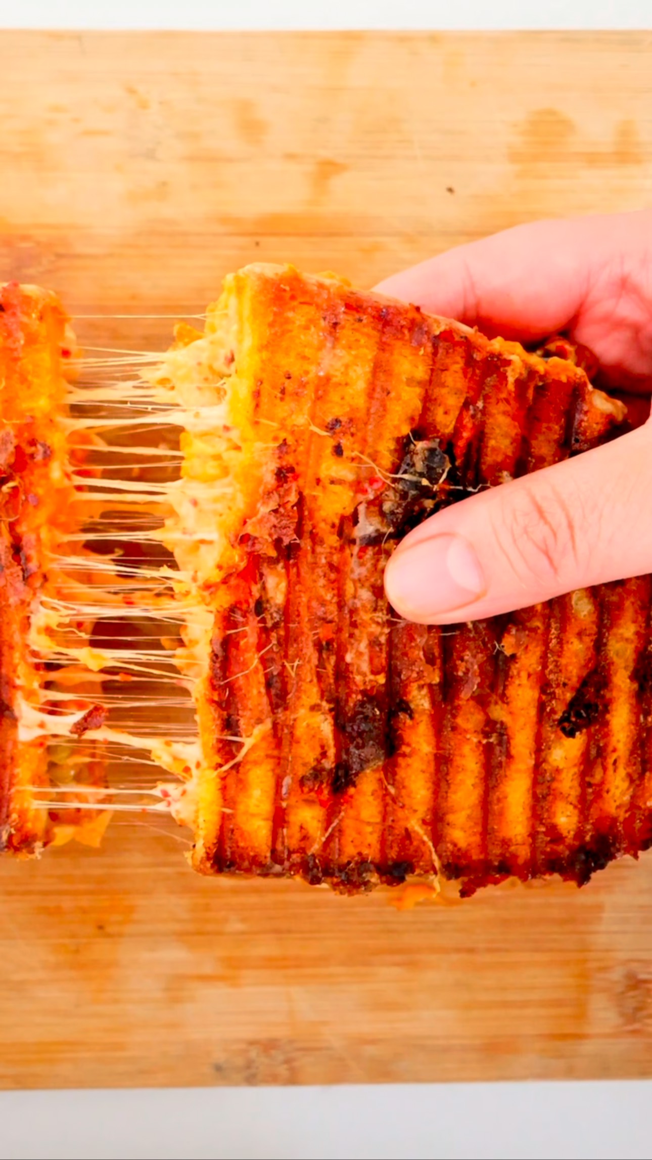 National Sandwich Month: Day 12 turns up the heat 🔥 with Kimchi Grilled Cheese 🥪🧀.
Melty cheddar and mozzarella meets tangy, spicy kimchi for a flavour-packed twist on a comfort food classic. Crispy bread, gooey cheese, and that signature kimchi kick make this one unforgettable.
Follow along for the next sandwich 🥪
#nationalsandwichmonth #grilledcheese #kimchi #golden