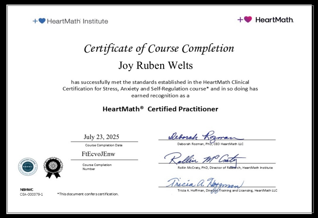 HeartMath® techniques change the heart rhythm to sync with the brain and increase positive emotions- informed by decades of science. Amazing!
Practitioners can also use biofeedback devices to watch, in real time, how their heart rhythms shift towards wellbeing as they practice. They learn to use these techniques to shift their overall emotional state towards the positive using breath, imagery, and emotion generation. Amazing!
I learned about the power of breathwork, imagery, and emotional generation through practicing the Indian tradition of yoga before it was so popular in science. As always, I’m grateful for the blending of ancient and modern wisdom. As always, I know there are so many tools available for us on the path to mental health and well-being. @heartmath has a wonderful and informative article about how it works, linked in my bio.
They even describe techniques so you can learn and practice!
If you’re feeling overwhelmed by depression, anxiety, or other mental health symptoms, let me offer you that there is no one right way to move towards wellness, that every small imperfect step matters immensely, and that I believe in you. ❤️
#mentalhealth #biofeedback #bodyawareness #interoception #breathawareness #positiveemotions #mentalhealthjourney