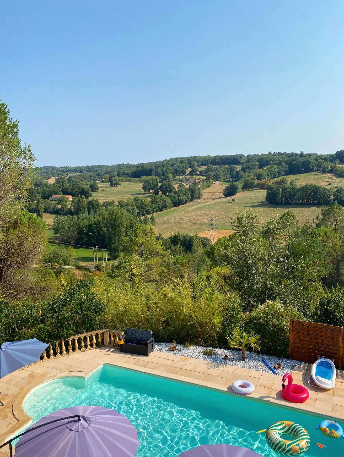 • 💦 •
Quelle chance de pouvoir offrir des souvenirs en famille à mon fils juste ici 🙏🏼