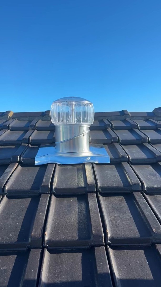 Why consider a whirlybird when you book your insulation? 🍃
1. Improves ventilation
Wirlybirds help get hot, stale air out of your roof space, making the house cooler and more comfortable.
2. Reduces moisture buildup
By letting humid air escape, they stop mould and mildew from forming, which protects your roof and walls.
3. Lowers energy bills
Better airflow means your aircon or fans don’t have to work as hard, saving you money on power.
4. Low maintenance
Once installed, they don’t need much looking after.
5. Durable and weatherproof
Built to withstand Aussie weather without rusting or breaking down.
6. No power needed
They spin naturally with the wind, so no extra energy is required.
📞 (08) 9302 2699
📧 info@insulationextract.com.au
#EnergyEfficiencyGroup #InsulationPerth #InsulationSupply #BuildersChoice #KnaufEarthwool #Insulation #InsulationInstallation #CeilingInsulation #Knauf #KnaufInsulation #CavityWallInsulation #CavityWall #Supafil #EnergyEfficiency #HomeInsulation #InsulationExtract #HeatPump
