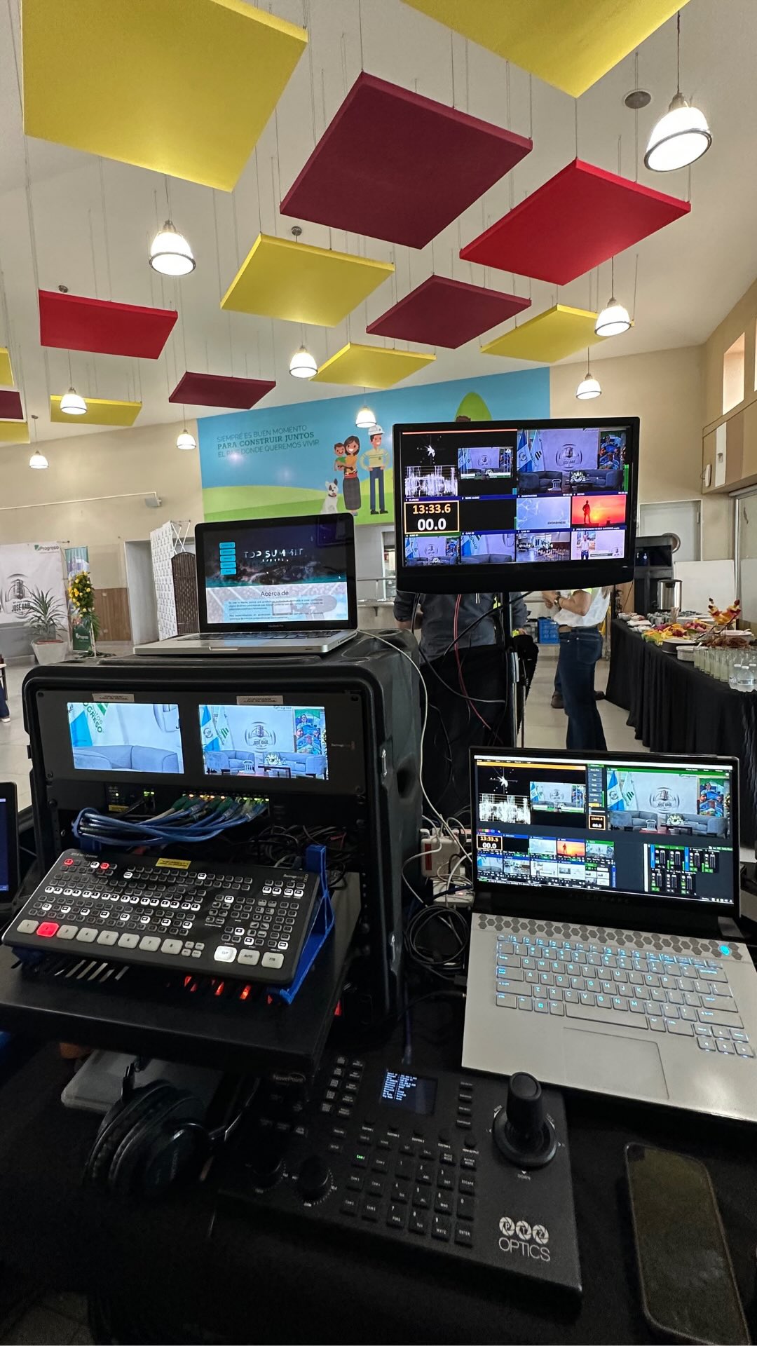 �� NACIMOS PARA ESTAR DE ESTE LADO DONDE LA TRANSMISIÓN COBRA VIDA ��
Cada toma, cada detalle y cada segundo en vivo lo hacemos con pasión para que tú lo vivas al máximo. ��
#LiveStreaming #ProducciónEnVivo #Transmisión #SomosStreaming #detrasdecamaras