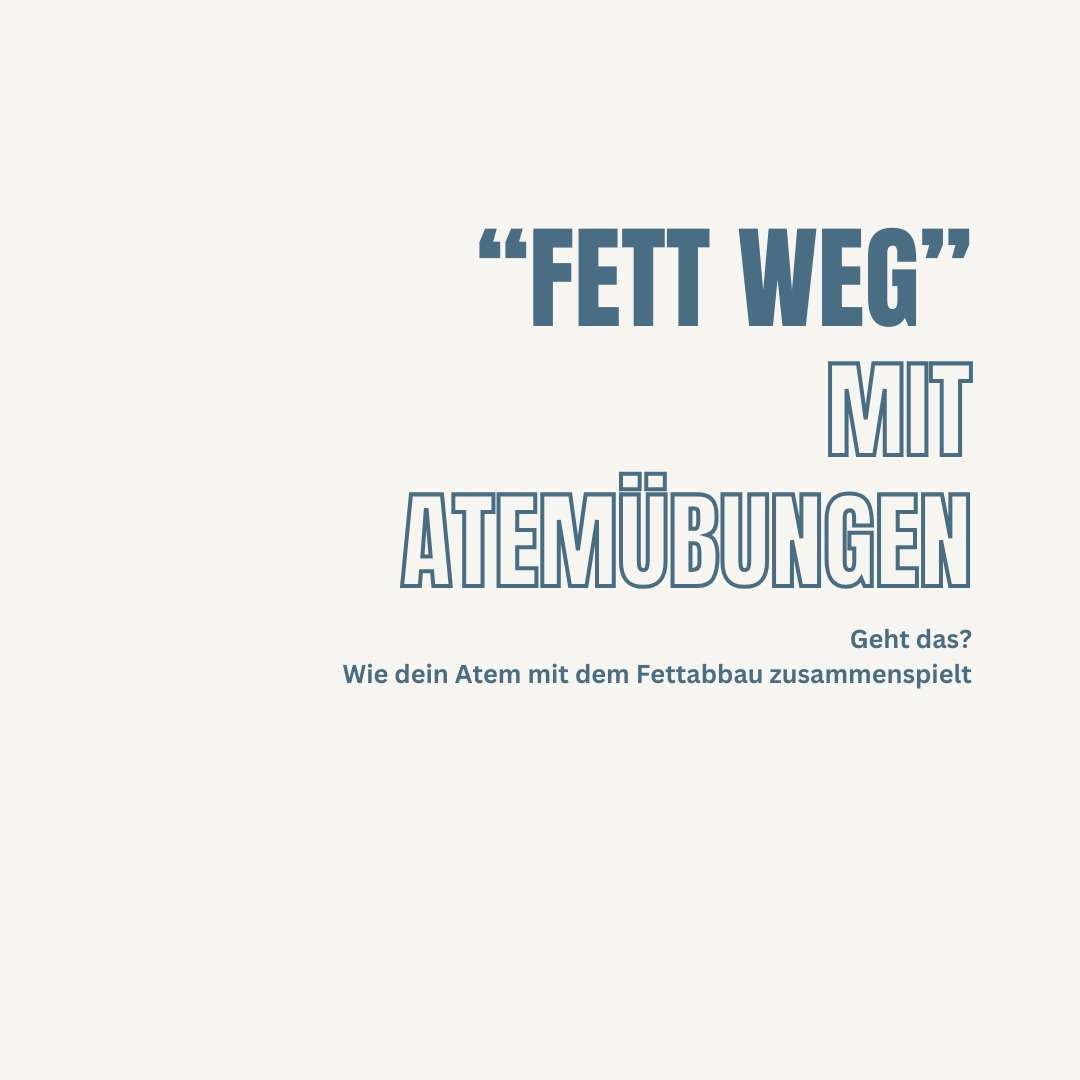 Wusstest du, dass dein Atem direkt mit deinem Fettabbau zusammenhängt?
Klingt verrückt – ist aber pure Biochemie. ✨
👉 So funktioniert’s:
Wenn dein Körper Fett verbrennt, spaltet er gespeicherte Energie (Triglyzeride) in kleinere Moleküle auf. Am Ende bleiben CO₂ und H₂O übrig.
Und jetzt das Spannende:
Rund 84 % dieses abgebauten Fetts verlässt den Körper über die Atmung – als CO₂, das du ausatmest.
Die restlichen ca. 16 % werden über Wasser ausgeschieden (z. B. Schweiss oder Urin).
Das bedeutet: Wir atmen Fett tatsächlich ab.
Doch – bevor du jetzt denkst, tiefes Atmen allein reicht: Ganz so einfach ist es nicht.
➡️ Dein Körper muss zuerst Energiebedarf haben (durch Bewegung, Alltag, Training), damit er Fettreserven mobilisiert.
➡️ Erst wenn Fett aufgespalten wird, entsteht CO₂ – und das geht über die Atmung raus.
🫁 Warum Atemübungen trotzdem wichtig sind:
Stress = flache Atmung = hoher Cortisolspiegel.
Cortisol blockiert Fettverbrennung und fördert Heisshunger.
Tiefe Atmung = mehr Sauerstoff.
Sauerstoff wird in den Mitochondrien gebraucht, um Fett wirklich zu „verbrennen“.
Ruhige Atmung = stabile Blutzuckerwerte.
Ein ausgeglichener Blutzucker erleichtert den Fettstoffwechsel und verhindert Heisshungerattacken.
✨ Meine Praxis-Tipps:
Starte mit kleinen Atemritualen im Alltag:
4–7–8 Atmung (4 Sek. ein, 7 Sek. halten, 8 Sek. aus)
Box Breathing (4–4–4–4)
5 Minuten tiefes Atmen nach dem Essen
Das kostet dich nichts, braucht keine Geräte und schenkt deinem Körper genau das, was er für Fettabbau, Ruhe und Energie braucht: Sauerstoff + Balance.
💬 Hast du Atemübungen schon mal bewusst in deine Routine eingebaut?
Speichere dir den Beitrag ab, wenn du ihn ausprobieren willst. 🔖
Und markiere eine Freundin, die öfter mal „durchatmen“ darf. 🤍
Folge mir für mehr solche Inputs!
#fettverbrennen #fettabbau #nachhaltigabnehmen #gesundabnehmen #blutzuckerfreundlich #gesundeernährung #abnehmenohnezählen #holistischegesundheit #stoffwechselbooster #ernährungstipps