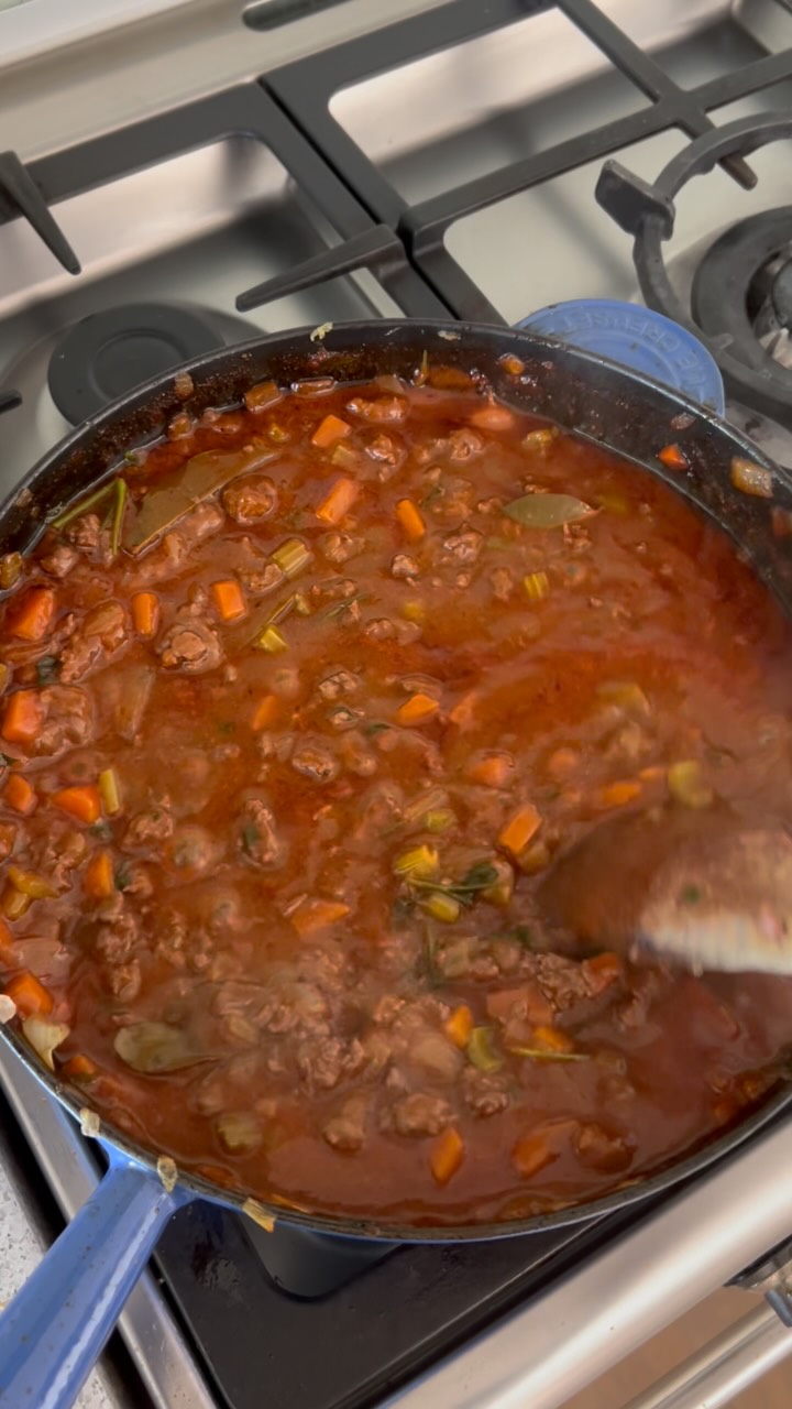 My go-to bolognaise recipe! - I make this recipe for friends often and it really never disappoints!
I love that it’s packed with some veggies, and that it uses ostrich meat, which is a leaner meat and high in iron, zinc & b-vitamins and generally just goes so well as a bolognaise in my opinion.
The recipe:
Ingredients:
- 2 tbsp olive oil
- 1 tbsp butter
- 1 onion, finely chopped
- 2 sticks celery, plus leaves, finely chopped
- 2 medium carrots, diced
- 500g ostrich mince
- 2 cloves garlic, crushed,
- 80ml red wine
- 250ml tomato purée
- 500ml hot beef stock
- Salt, pepper, a little sugar
- Healthy handful of flat leaf parsley, chopped
- 1/2 tsp dried oregano
- 2 bay leaves
- Grated Parmesan cheese (measure with your heart)
Steps:
- heat the oil and butter in a large saucepan
- Add vegetables and stir over a low heat until beginning to soften
- Add mince and garlic and brown well over medium heat, toss continuously to loosen the mince
- Add wine and simmer till evaporated
- Stir in the remaining ingredients, except the cheese
- Reduce the heat to very low and simmer for ~45 mins stirring every now and then and adding any more stock if necessary.
- Remove the bay leaves
- Serve with any pasta of your choice and add Parmesan cheese
- Enjoy!!!!💃 🪩
Let me know if you tried it! 🥰