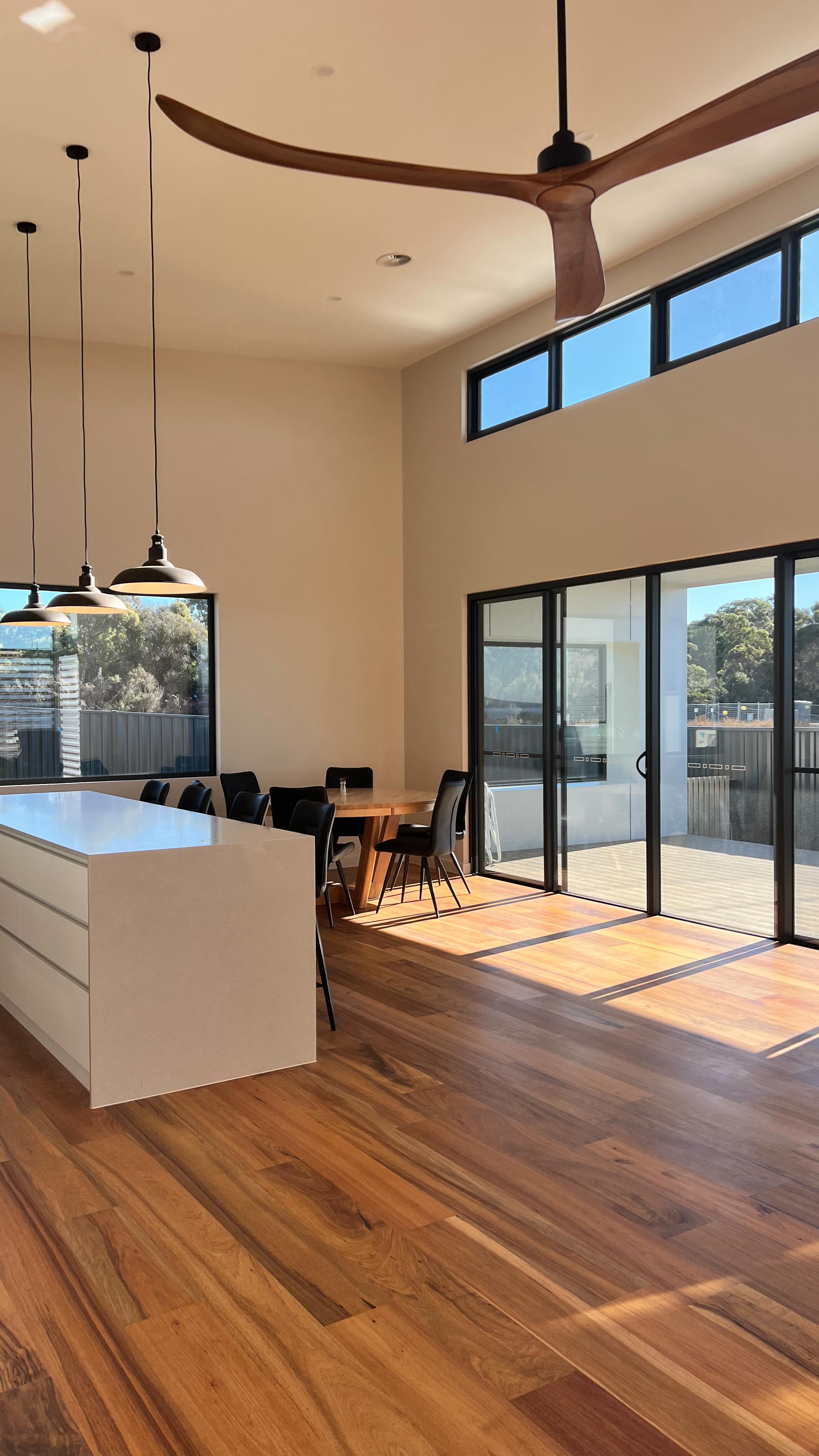 The right builder makes all the difference. Quality, trust and your home built exactly as you imagined it ๐จ
#islandbuildingsolutions #tassiebuilder #tasmanianbuilder #newbuild #qualitybuild #customhomes