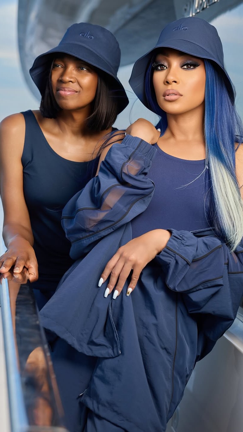 @monicadenise Thank you for Always trusting me to create magical moments and incredible memories for you and your family. I Love You Mo !!! 💙💙💙
Happy Birthday Nana !!! 🫶🏽🫶🏽🫶🏽🫶🏽
Make sure y’all purchase your tickets for the #TheBoyisMineTour 🎫
Shout out to my Amazing Miami vendors ✨
@shalisaofmiami_events
@krayzeedecor_
@sweettemptationsbakeryy
@queencraftydesigns
@etrentals
@whatever_loquesea