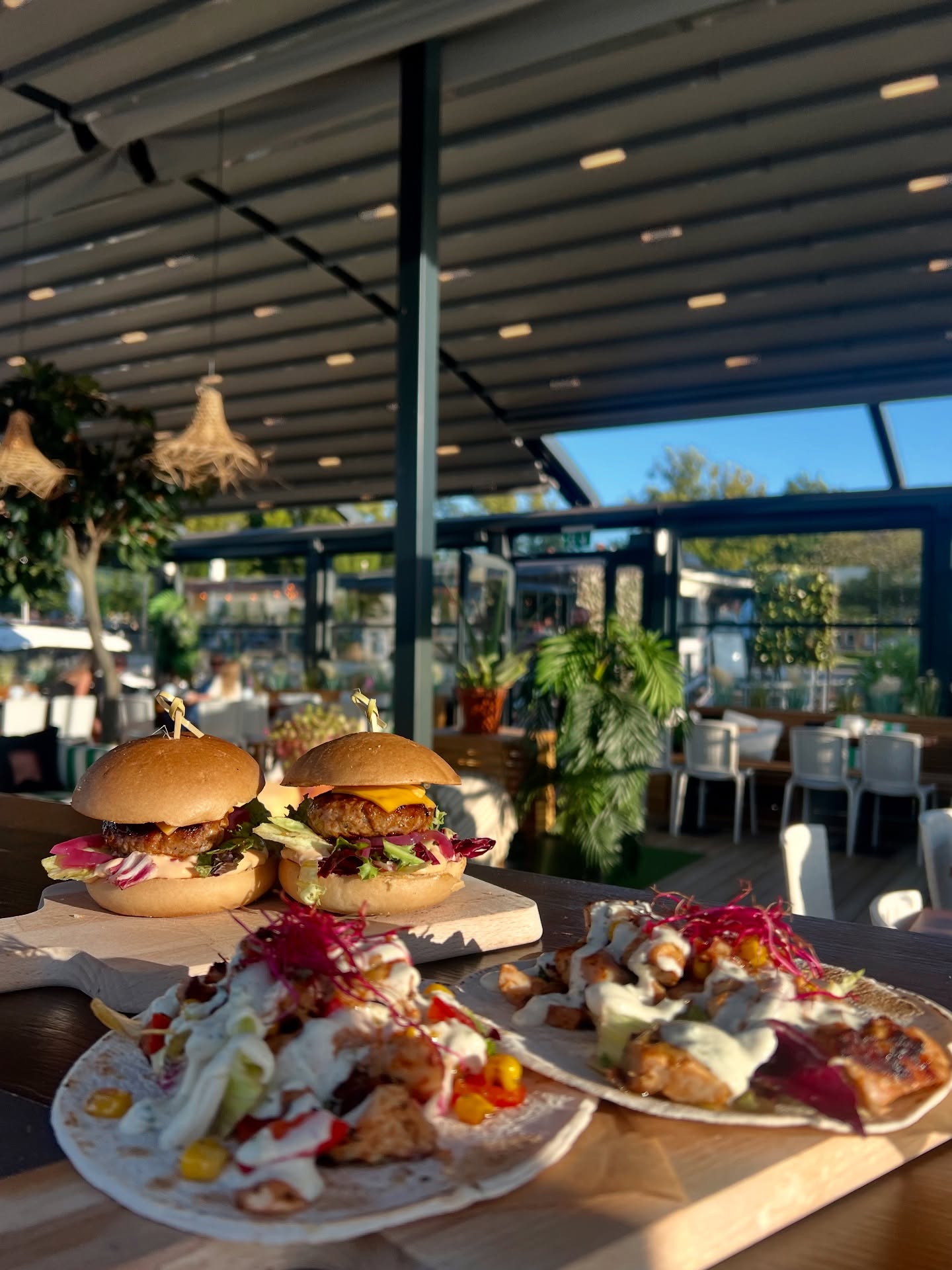 No gluten, no problem! Don’t hesitate to ask our staff for our gluten free options.
#glutenfree #bwlounge #foodmenu #strängnäs #säsong2025