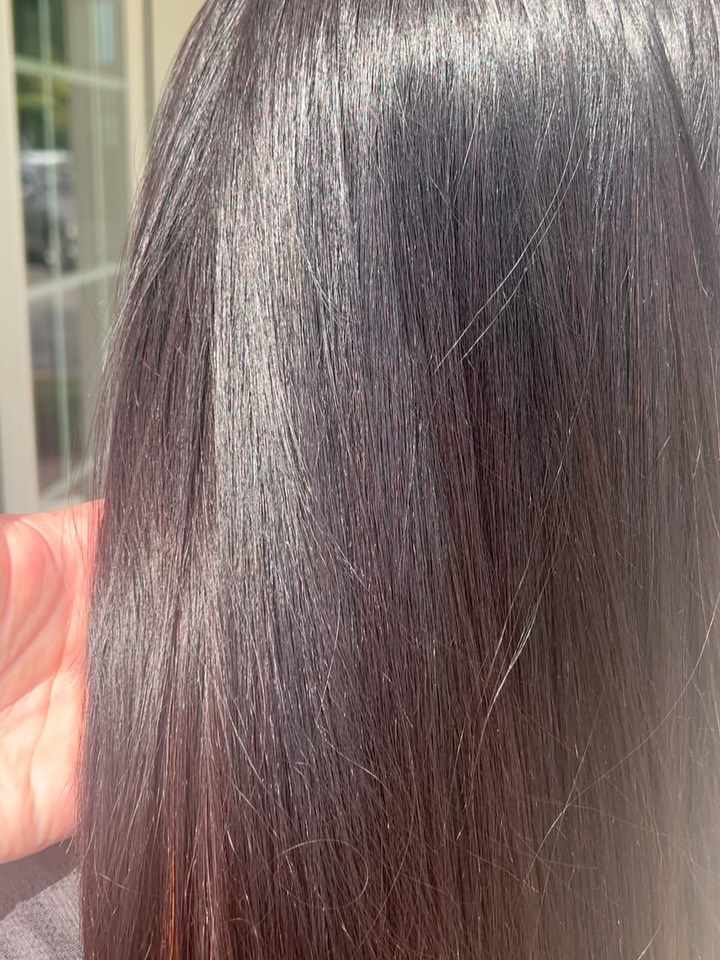 ✨ Smooth, shiny, and frizz-free ✨
This Magic Sleek transformation left her hair silkier than ever - Swipe to see the before —>
Our Smoothing treatments create low maintenance, long-lasting frizz free hair 💆♀️
Interested in Magic Sleek? 📱Call or text our studio (609-799-4381) to book your consultation, let’s get you smooth!! ☀️
#magicsleek #magicsleektreatment #studio571hairartisans #studio571hairartisandani #nj #njsalon #njstylist #summer #summerhair #smoothhair