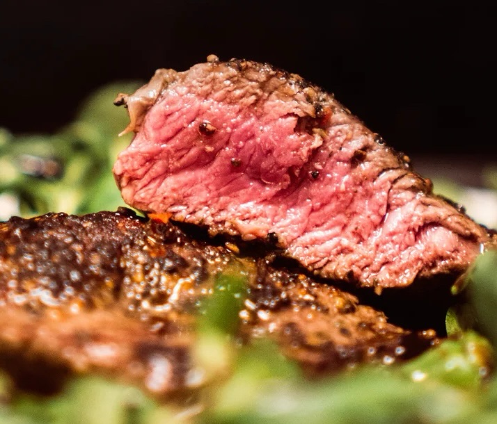 Your favorite is back for the weekend!
Tagliata alla Fiorentina โ
Sliced NY strip steak with arugula and heirloom tomatoes. Topped with black trumpet mushroom oil and caramelized onions.
๐ Call 414.225.0000 to place an order for pickup!
๐ป Visit our website to make a reservation.
#nystripsteak #mkefoodies #italianfood #mkeeats