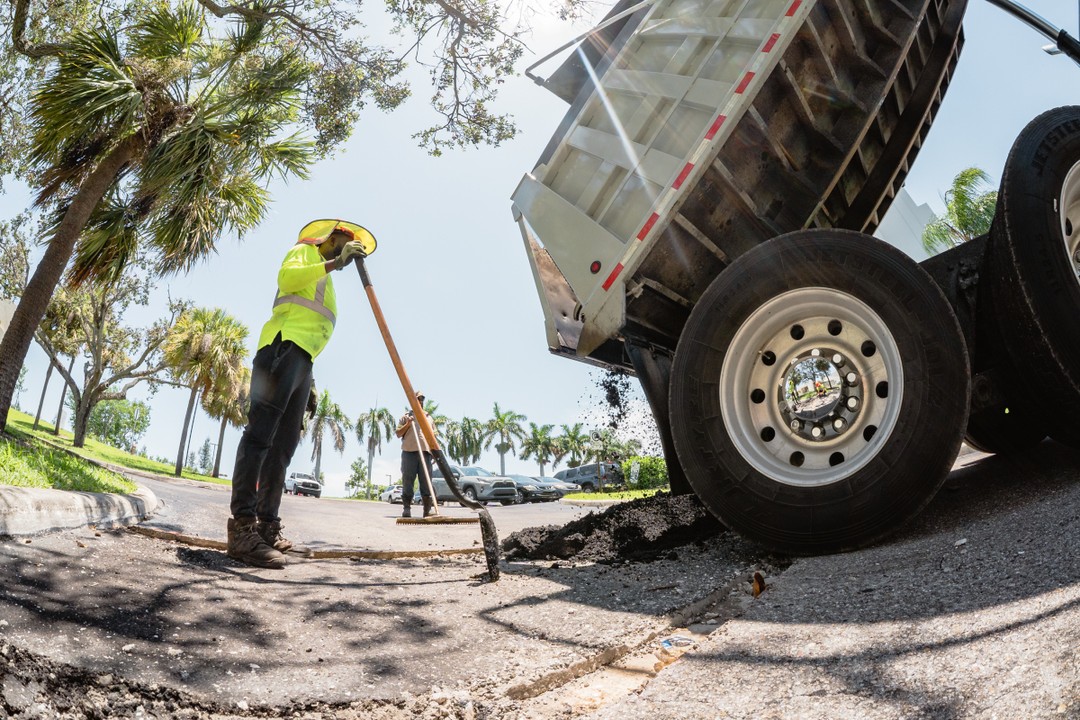 No gaps, no guesswork just solid repairs built to hold #fischmanasphalt 🚧