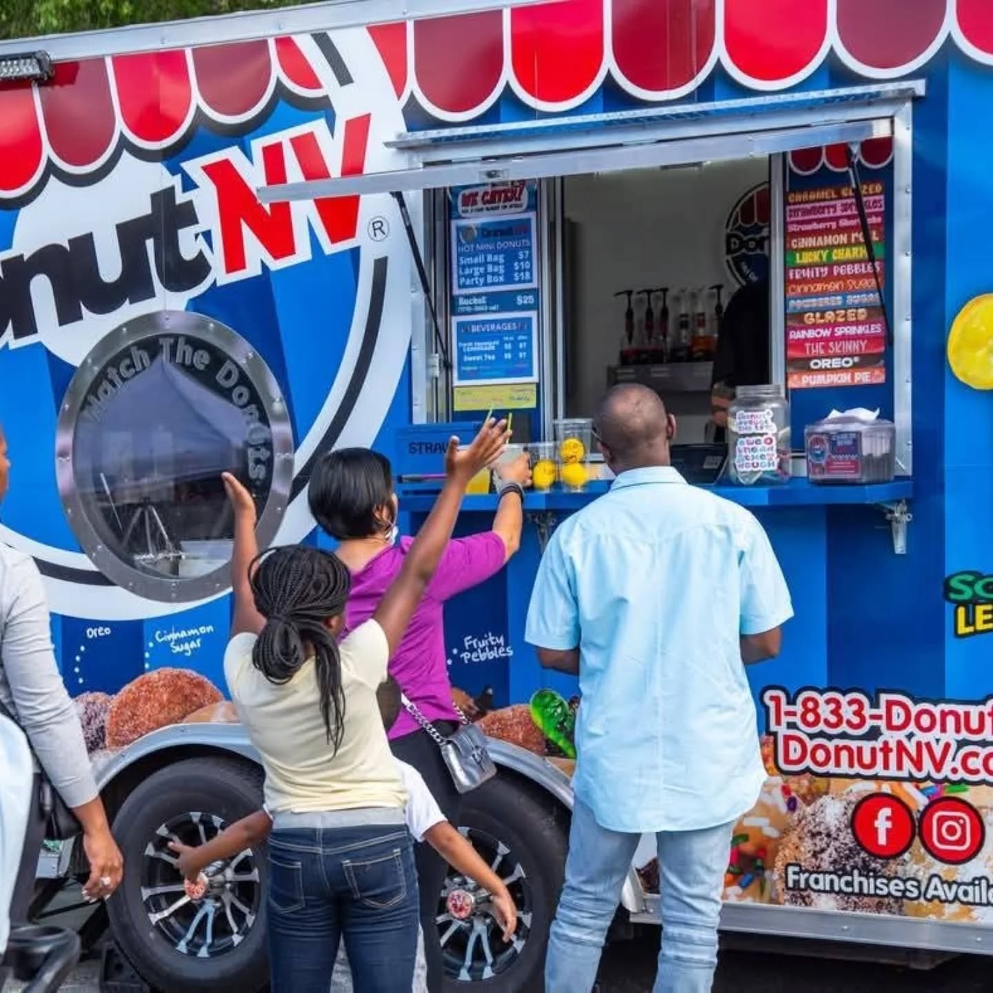Tawba Walk = a foodie's paradise. 🍴🎉
Picture this: the smell of smoky BBQ in the air, sweet funnel cakes sizzling, Latin street food on one side, gourmet grilled cheese on the other. 🤤🌮🧀
With multiple food truck courts and snack spots tucked all throughout the festival, there’s something for everyone — sweet tooths, spice chasers, plant-based eaters, picky kids… all covered. 🍔🍦🌱
Pro tip: come hungry, stay fueled, and bring a friend so you can split twice the eats. 😋👫
Let’s keep rolling if you’re ready! Want to hit the kid zones, vendor love, or the community atmosphere next?