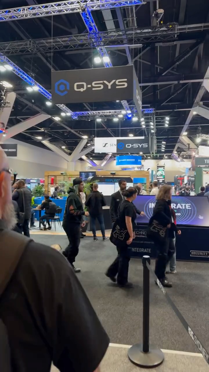Day 1 of @integrate_expo down! We walked, we talked, shook hands & kissed some babies. Great catching up with our #partners.
Our feet hurt and we’re thirsty, time for a drink 🍻
#networking #intergrate #communication