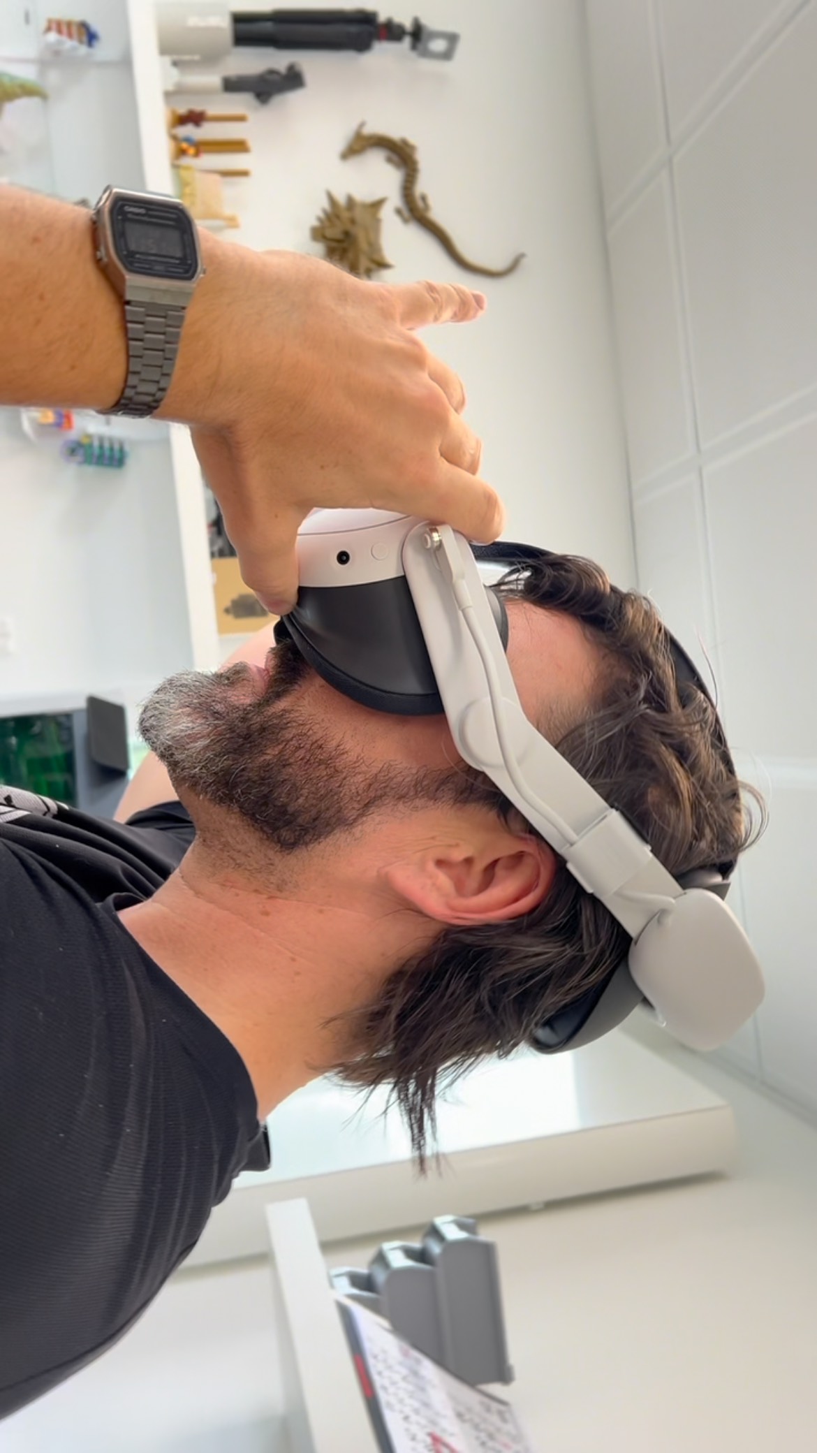 👓 Mit unserer 3D-Brille erlebst du deine Behandlung ganz neu. Modernste Technik, präzise Planung und ein Team, das dein Lächeln in den Mittelpunkt stellt - willkommen bei deiner Kieferorthopädie in Hildesheim ✨#docklinker #reels #kfo #kfohildesheim #3d #brille