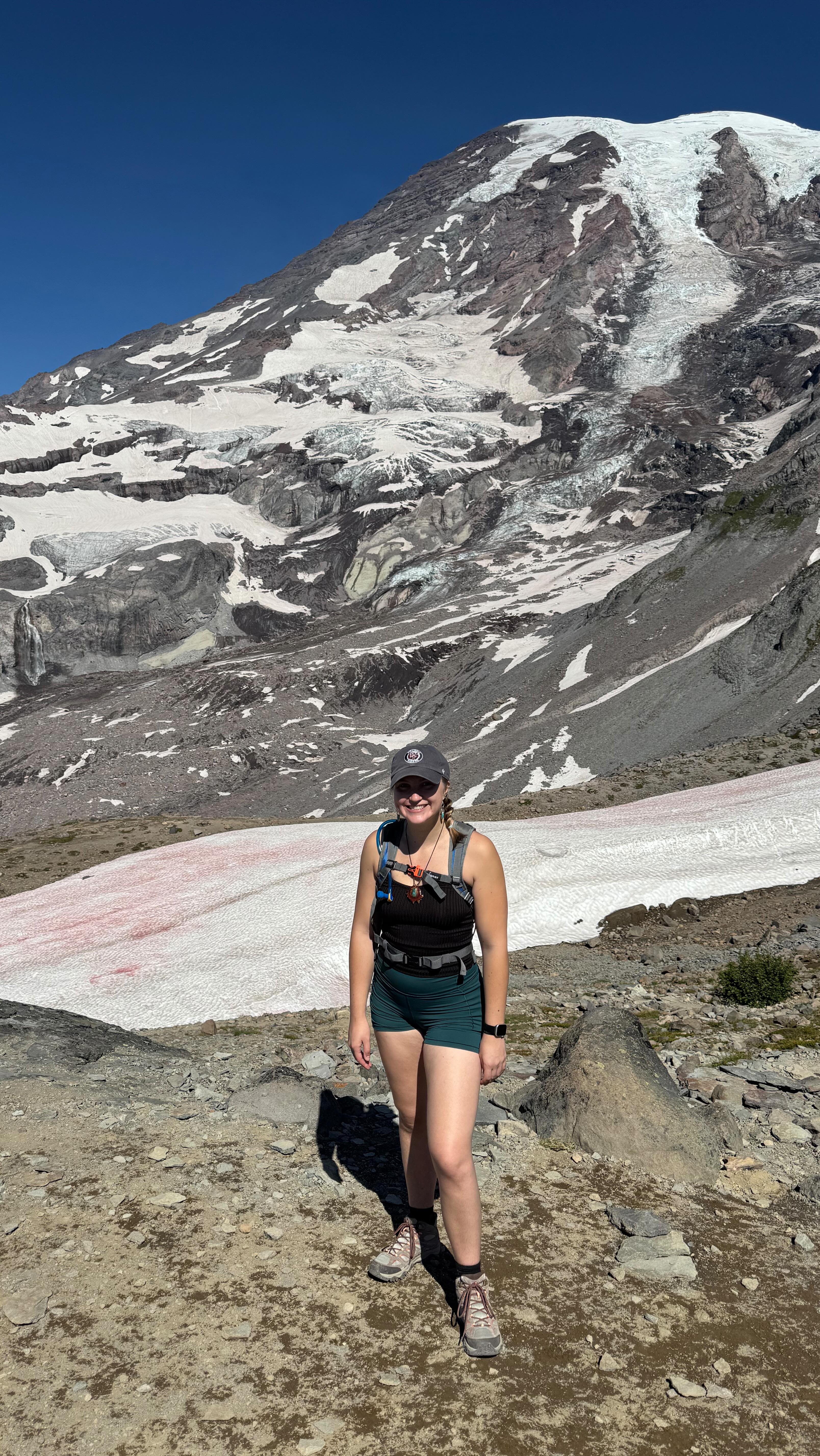 1 YEAR MARK!!
Never in my life have I been so thankful to have the mental and physical strength to take on the unknown. This is one of the HARDEST and most REWARDING things I’ve ever done, I wouldn’t change any of it for the world
Gratitude is all I feel ✨
- Thank you to to my parents who provide wisdom, time, and technical support
- Thank you to my friends who have kept me in the loop even though I’m far away and a SPECIAL thank you to all who have made it out to visit me
- Thank you to the countless people who have stopped to help me along my journey
- Thank you to my cat who makes traveling easy and keeps me company 100% of the time
Life is good, you just have to remember to get out there and live it.
#rvlife #nomad #hiking #nationalpark #fulltimerv