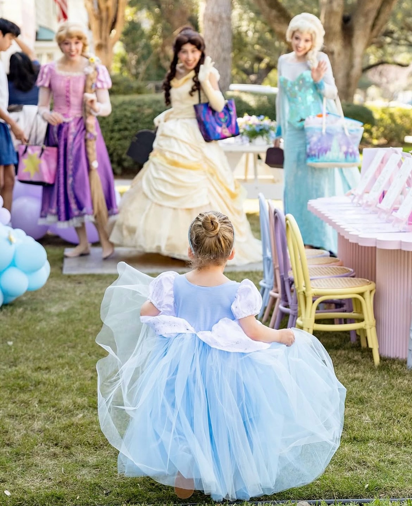 Happy World Princess Week!!! 💖
May all your wishes come true! ✨✨✨
.
.
.
#fairestofallparties #worldprincessweek #disneyprincesses #princessparty #houstonprincessparty #cinderellaparty #belleparty #arielparty #frozenparty #houstonmoms #houstonpartyplanner #kingwoodmoms