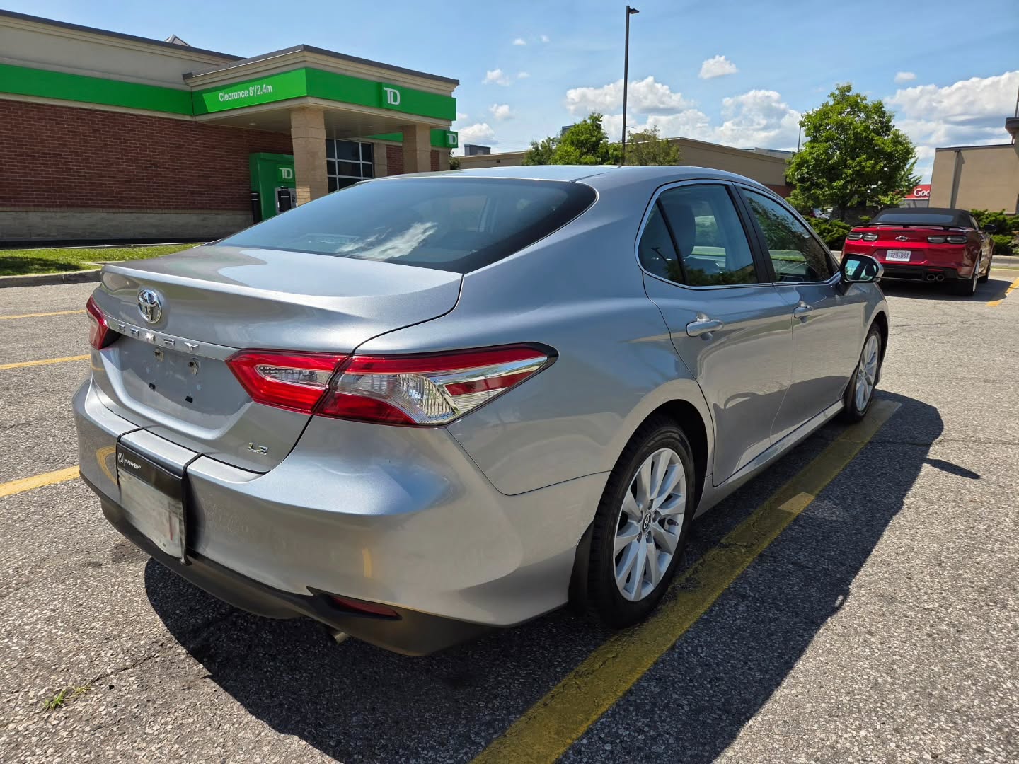 2019 Toyota Camry Le
#SellMyCar #InstantCash #UniversalMotors #Mississaugadealership #toyotacamry