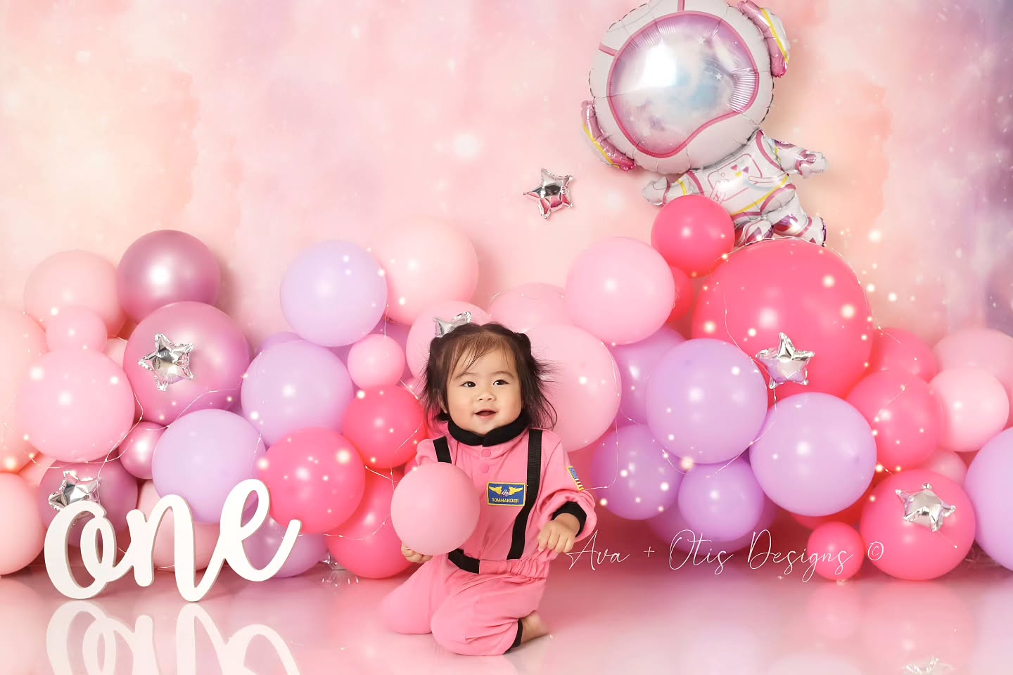 Her photoshoot was out of this world 🌌👩🏻🚀
#astronaut #pinkastronaut #outerspace #outerspaceparty #outerspacebirthday #girlaspacebirthday #spacebirthday #spacebirthdaytheme #spaceparty #pinkspace #pinkouterspace #galaxy #firsttriparoundthesun #spacedisco #outofthisworld #outofthisworldbirthday #spacediscobirthday #birthdayphotoshoot #birthdaygirl #birthdayshoot #spacecakesmash #astronautcakesmash #astronautbirthday #avaotisdesigns #bayareaphotographer #bayareamoms