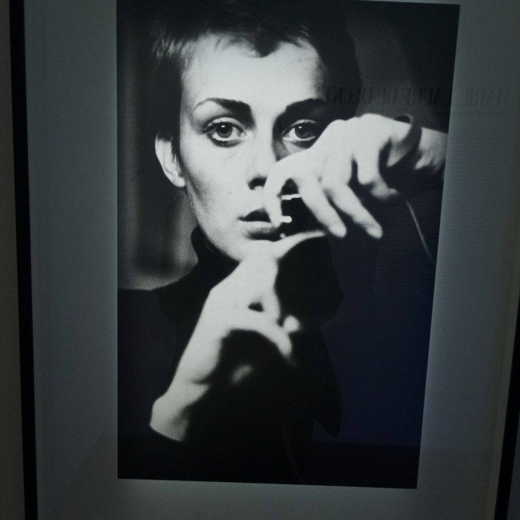 Marie-Laure de Decker, L'image comme engagement.
#MarieLaureDeDecker
#LImageCommeEngagement
#MEPParis
#PhotographieEngagée
#Photojournalisme
#FemmesPhotographes
#MémoireVisuelle
#ArtEtEngagement
#RegardsEngagés
#PhotographieHumaniste