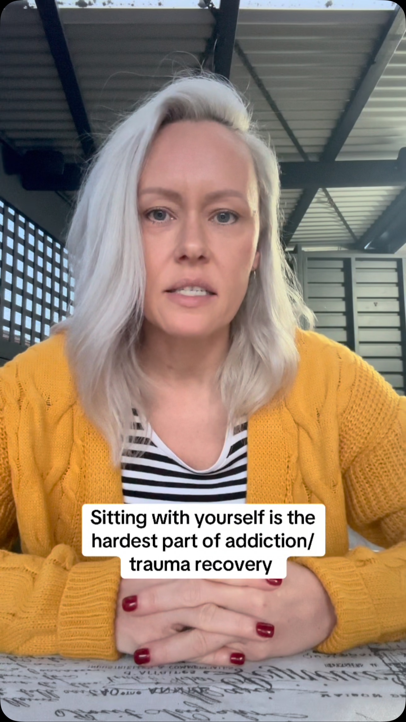 Learning to sit in our uncomfortable feelings is where the breakthroughs happen!
#addiction #addictionrecovery #gettingcomfortablebeinguncomfortable #holistichealing #shadowwork #5dconsciousness #newearth