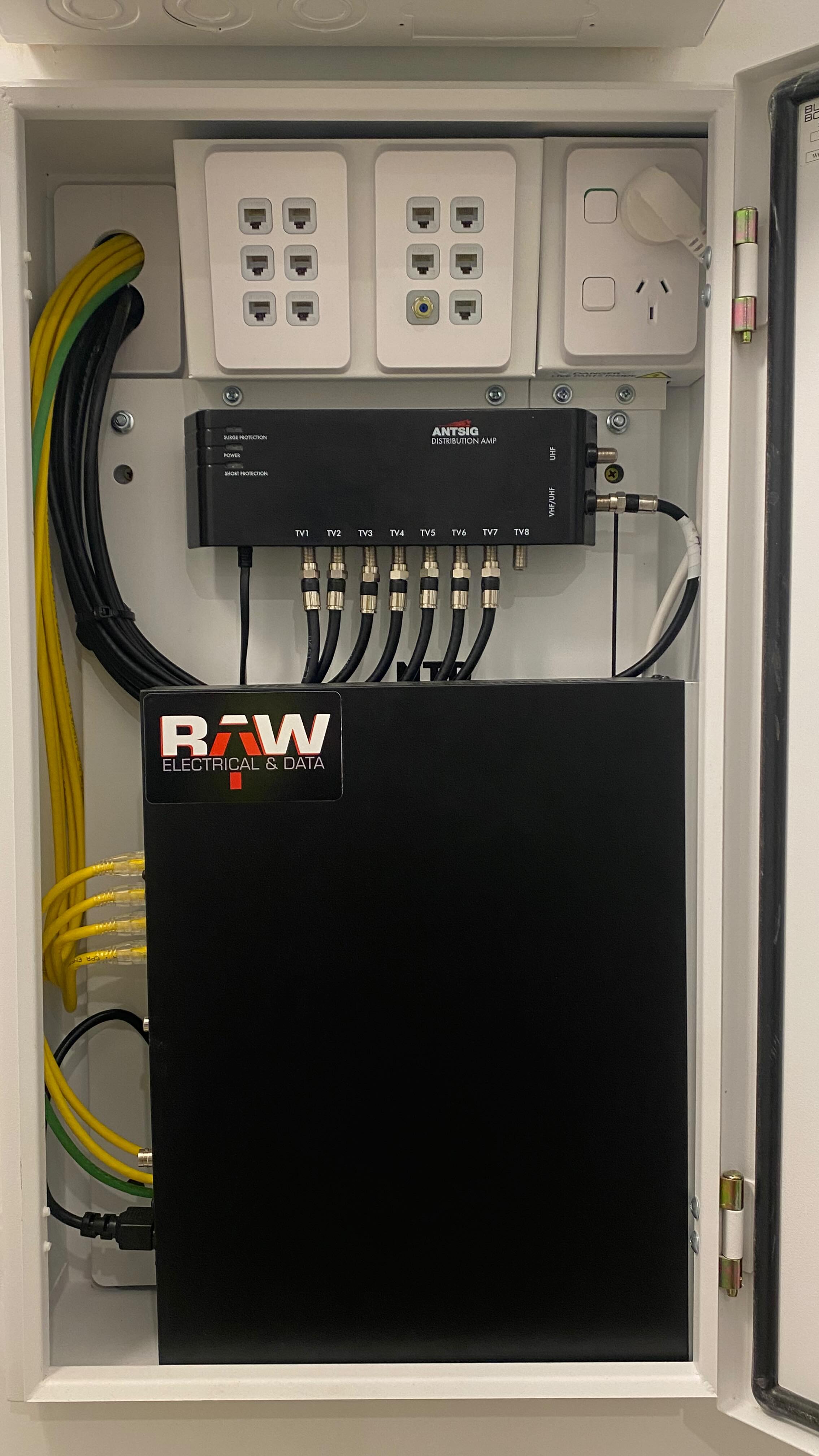 The below items have been neatly installed inside a built boards enclosure, just need to add some labels and we are good to go.
- Hardwired network.
- FTA & Booster.
- Hikvision NVR.
(Ness M1 Alarm ๐จ panel above)
#alarmsystem #accesscontrol #networking #securitycamera #freetoair @kordzaustralia @hikvisionau @built_boards